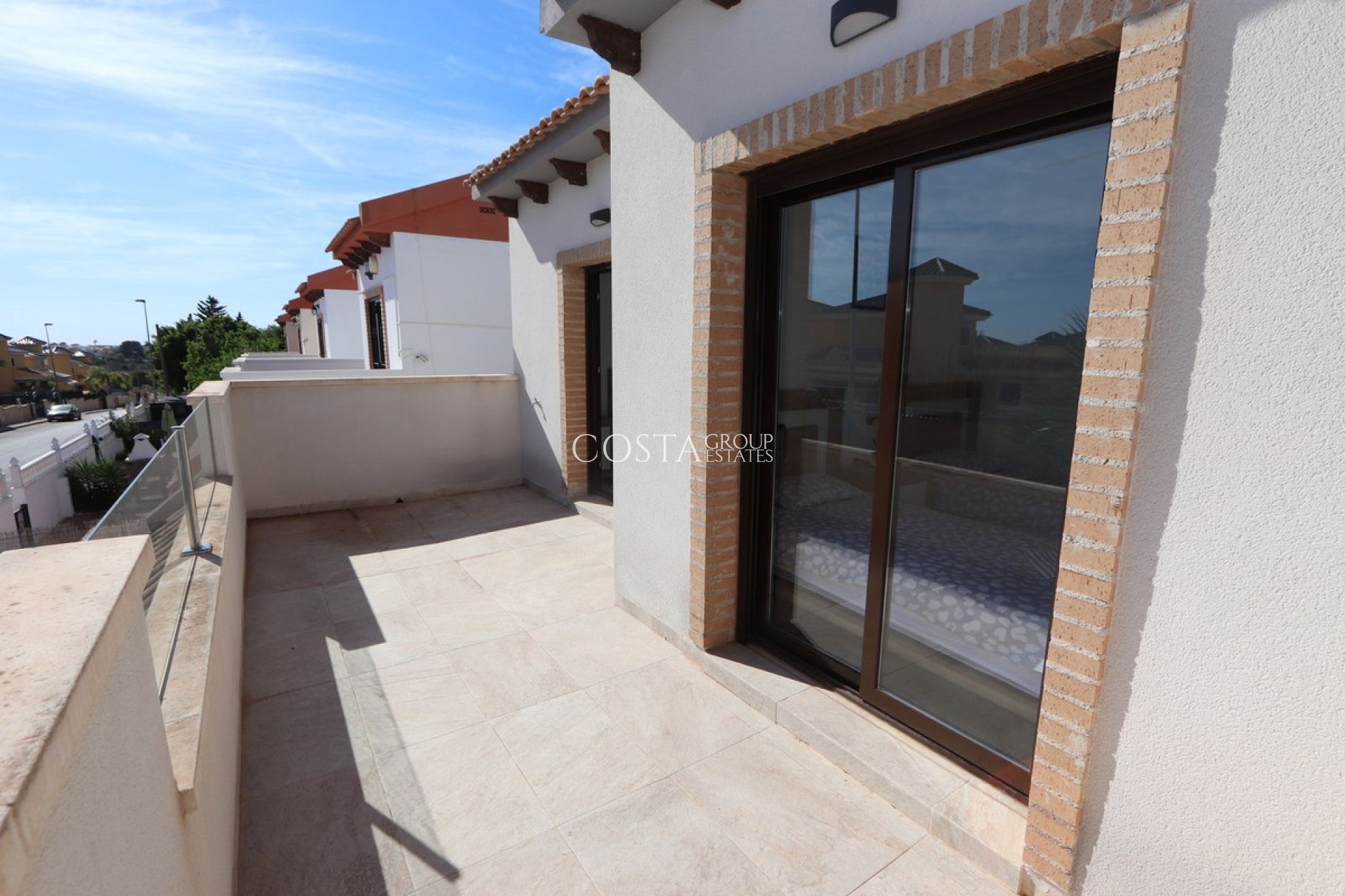 Revente - Villa -
Orihuela Costa - Villamartin
