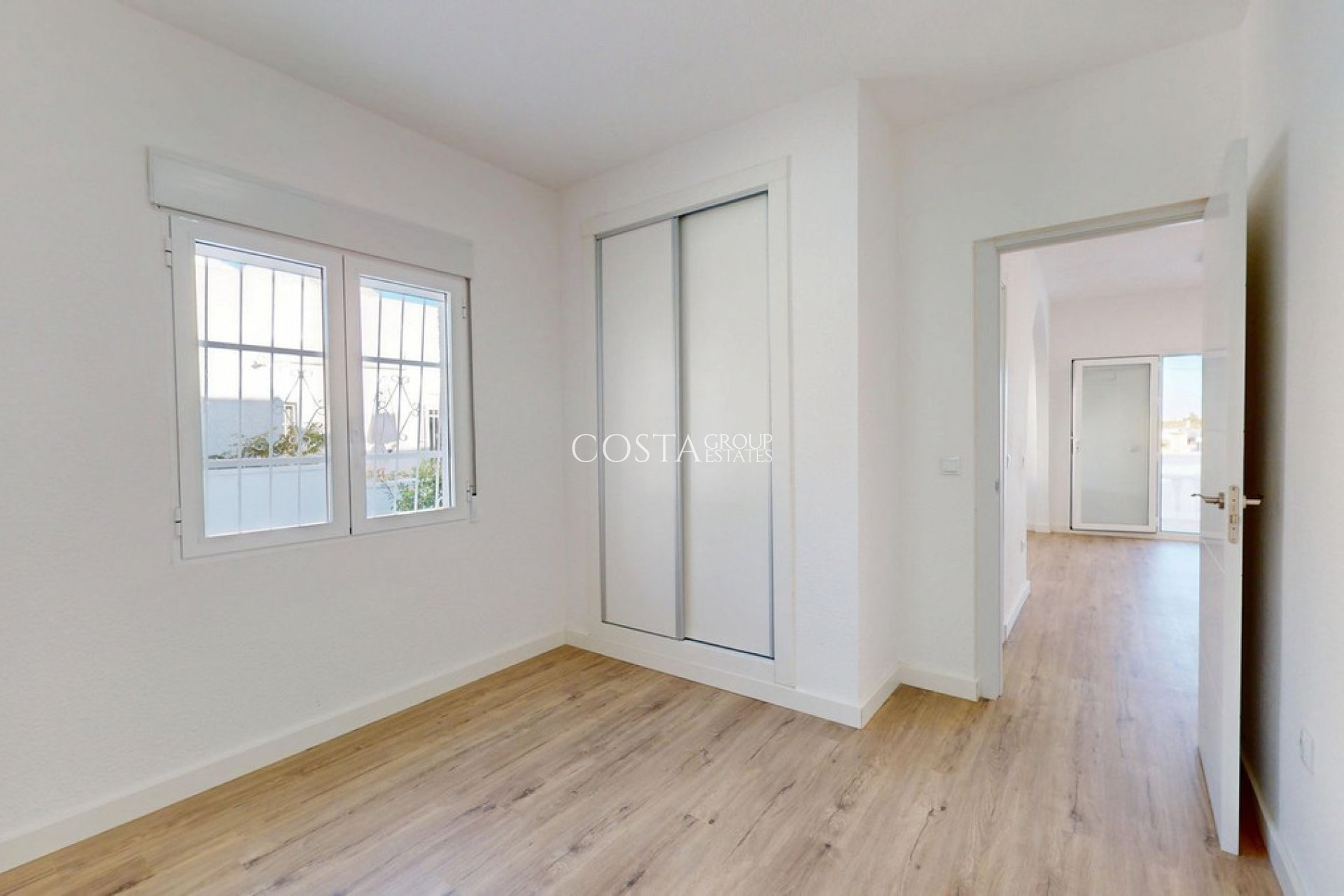 Revente - Villa -
Orihuela Costa - Villamartin