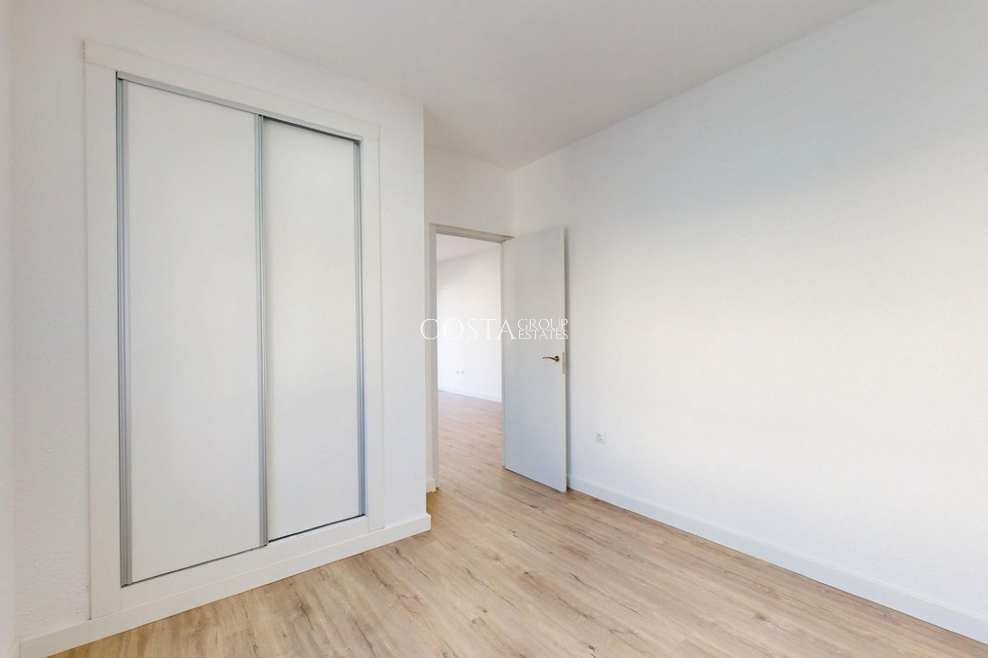 Revente - Villa -
Orihuela Costa - Villamartin