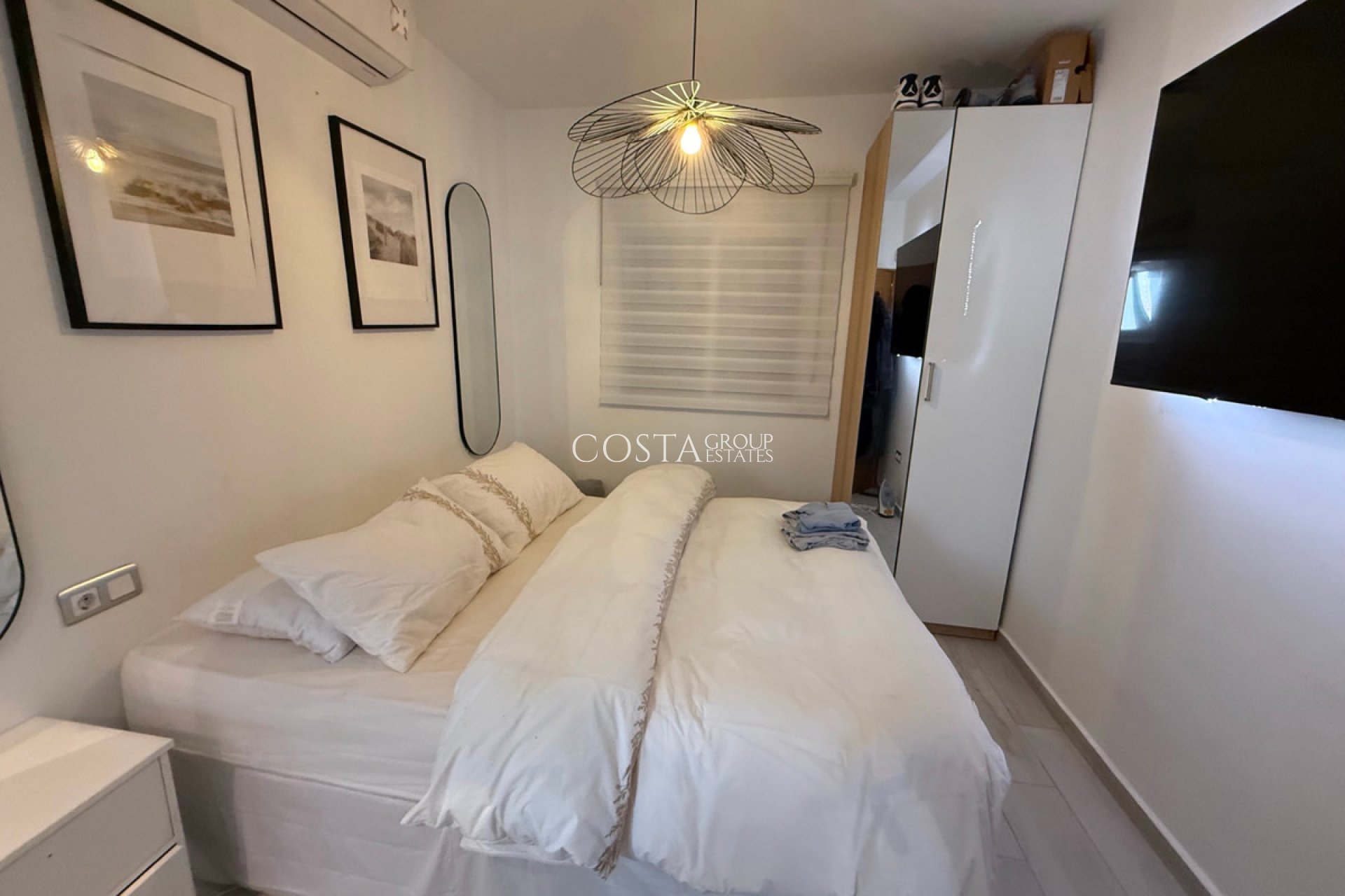 Revente - Villa -
Orihuela Costa - Villamartin