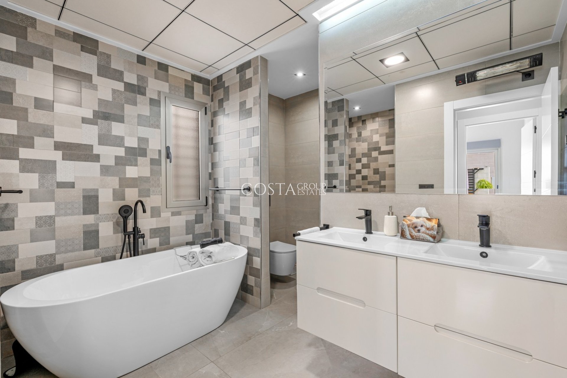 Revente - Villa -
Orihuela Costa - Villamartín