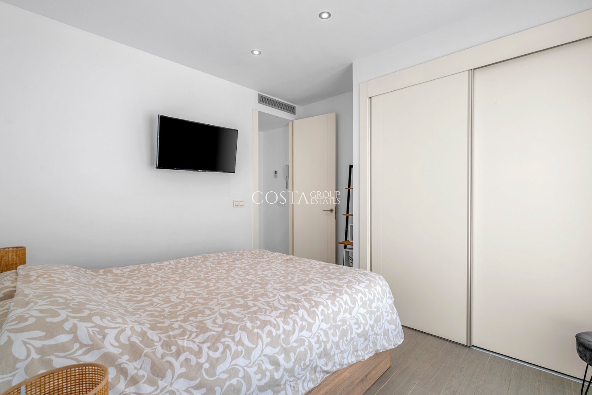 Revente - Villa -
Orihuela Costa - Villamartín