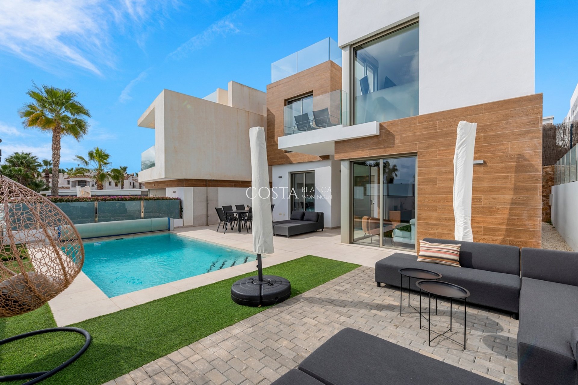 Revente - Villa -
Orihuela Costa - Villamartín