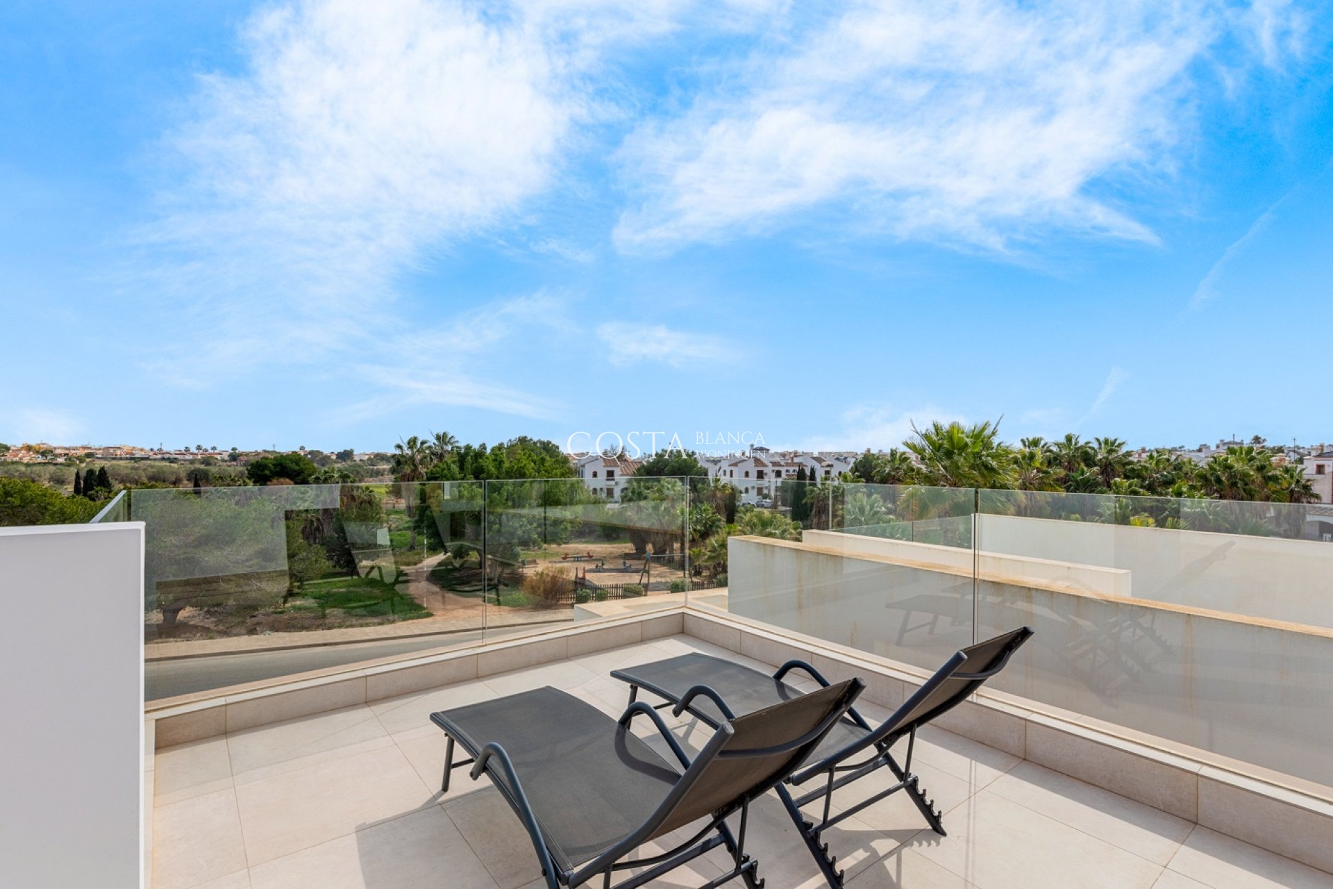 Revente - Villa -
Orihuela Costa - Villamartín