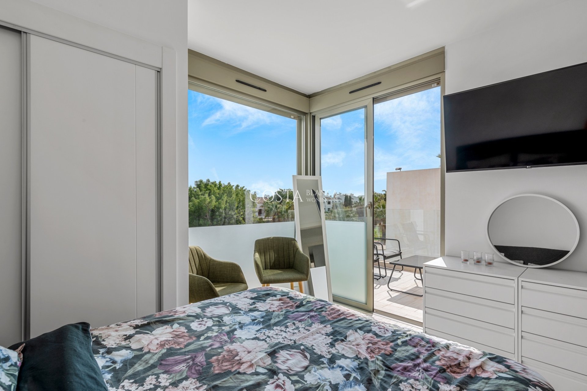 Revente - Villa -
Orihuela Costa - Villamartín