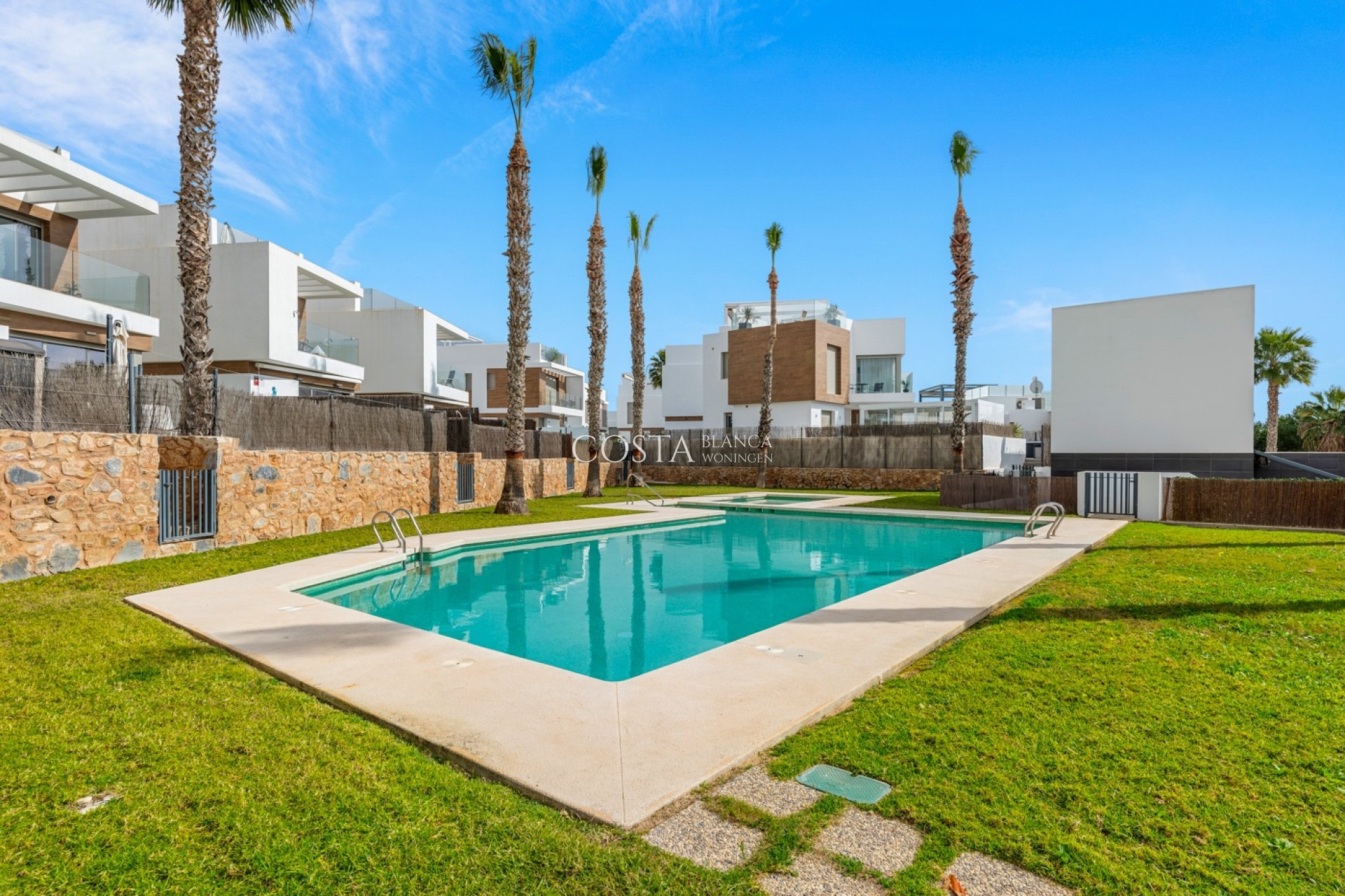 Revente - Villa -
Orihuela Costa - Villamartín