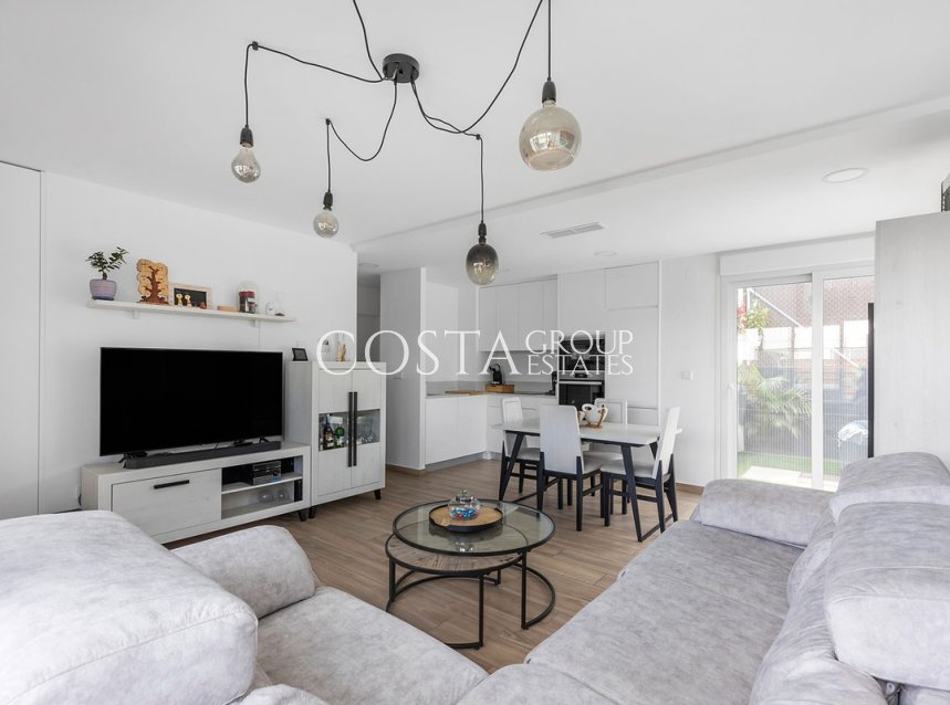 Revente - Villa -
Orihuela Costa - Vista Bella Golf