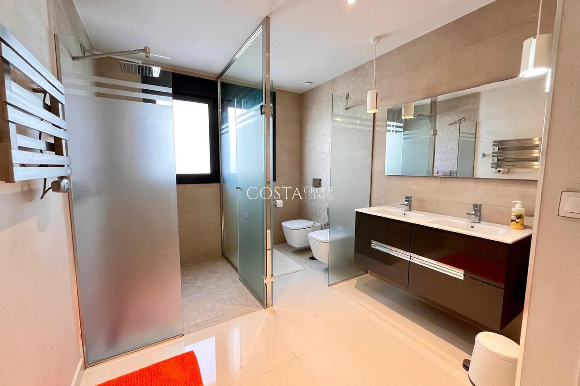 Revente - Villa -
Orihuela - Dehesa de Campoamor