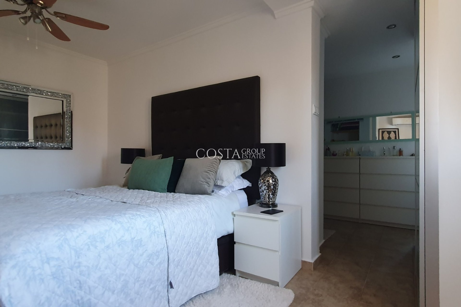 Revente - Villa -
Orihuela - La Florida