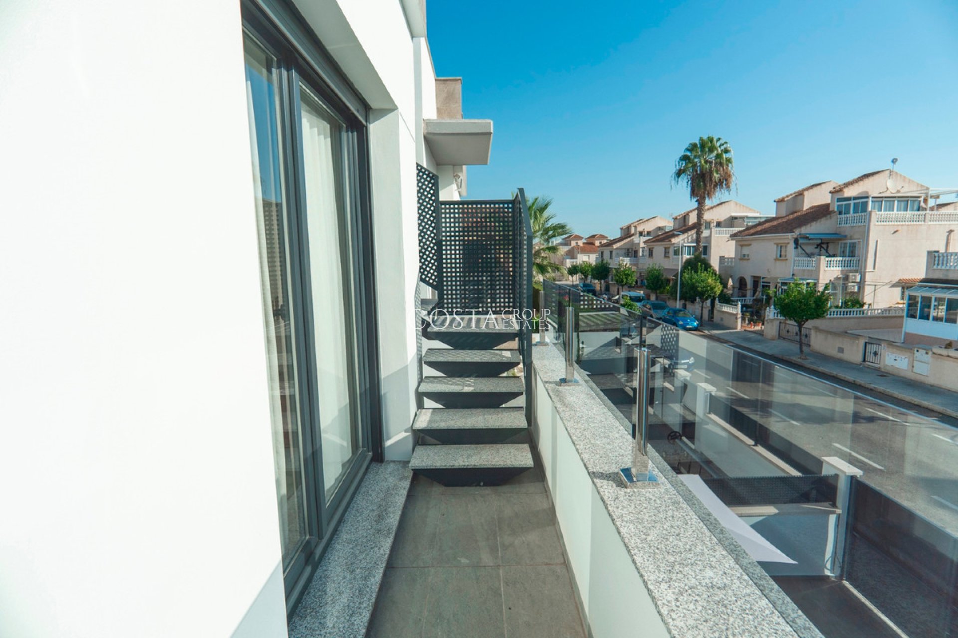 Revente - Villa -
Orihuela - La Florida