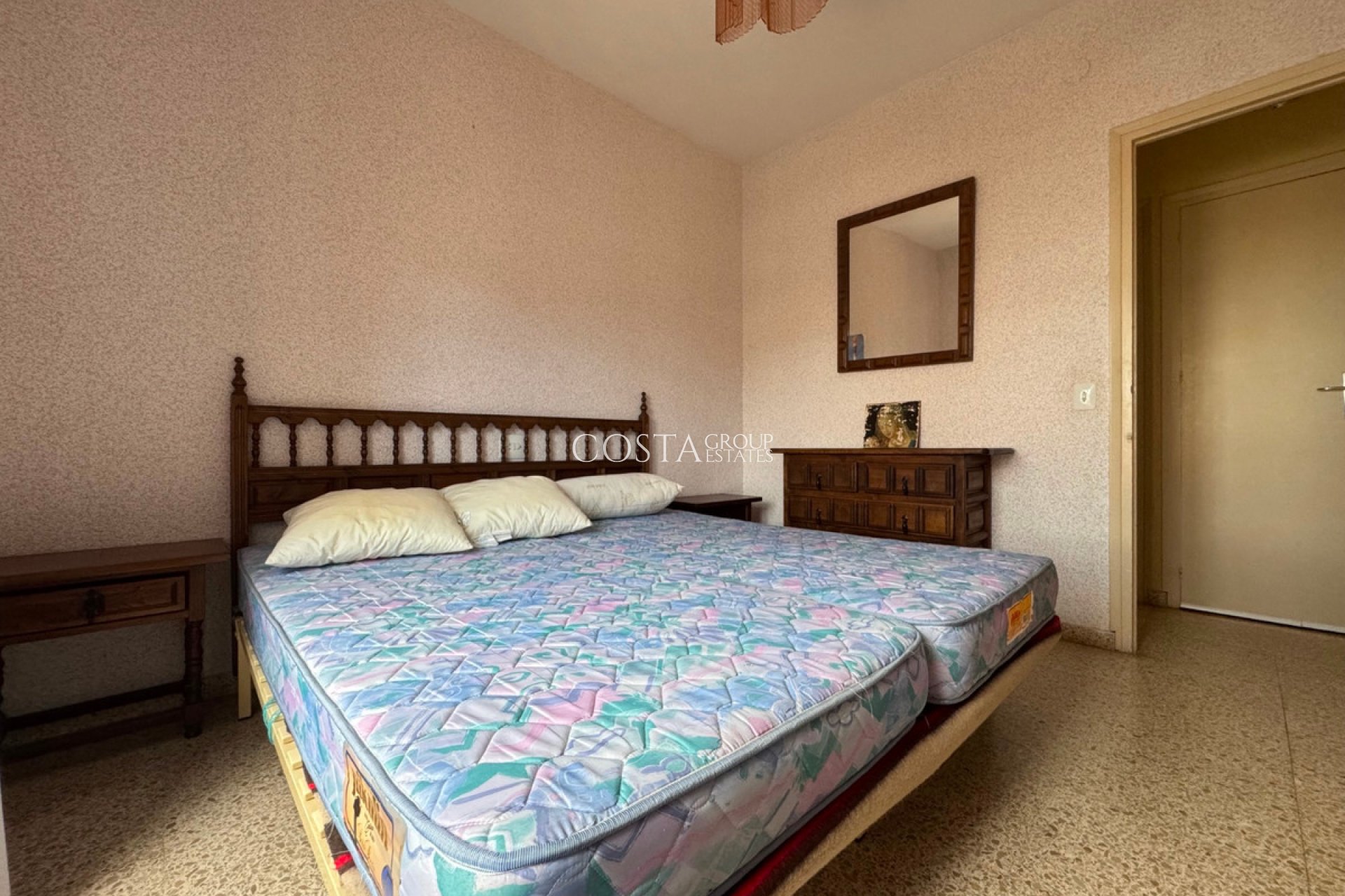 Revente - Villa -
Orihuela - La Zenia