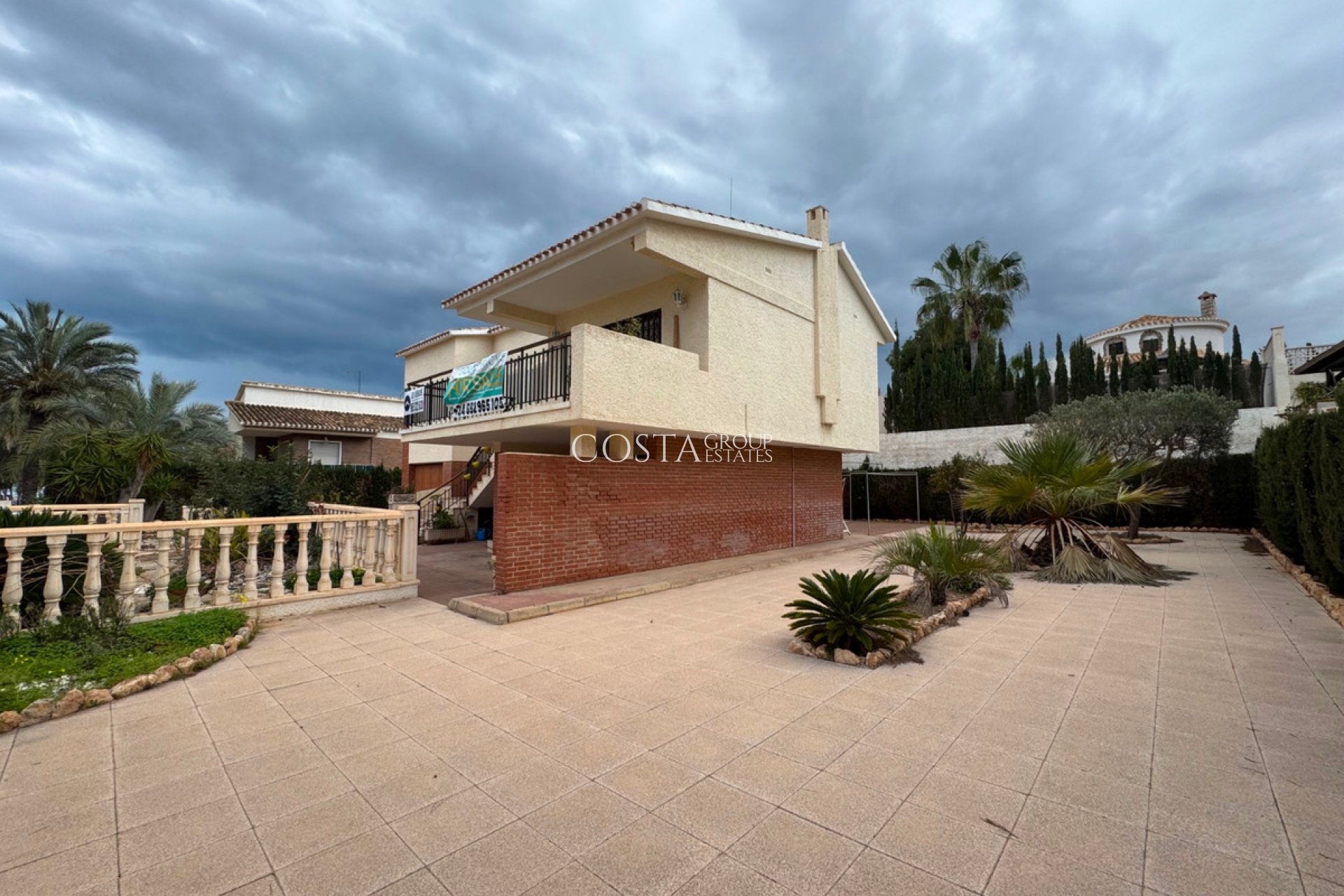 Revente - Villa -
Orihuela - La Zenia