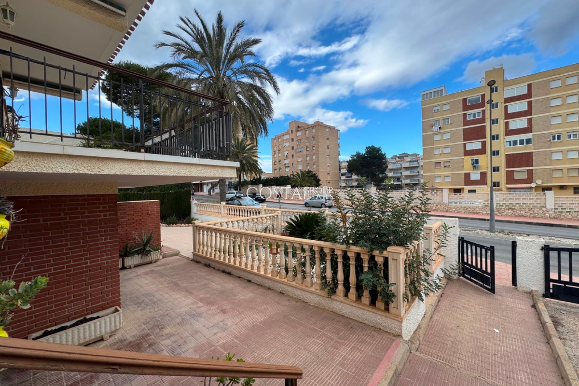 Revente - Villa -
Orihuela - La Zenia