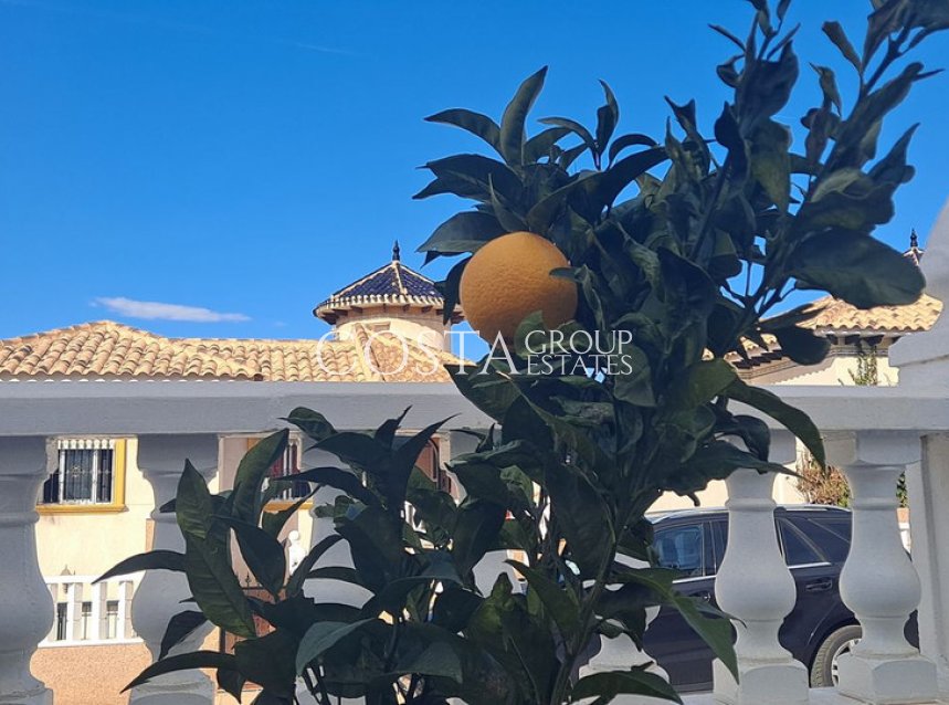 Revente - Villa -
Orihuela - La Zenia