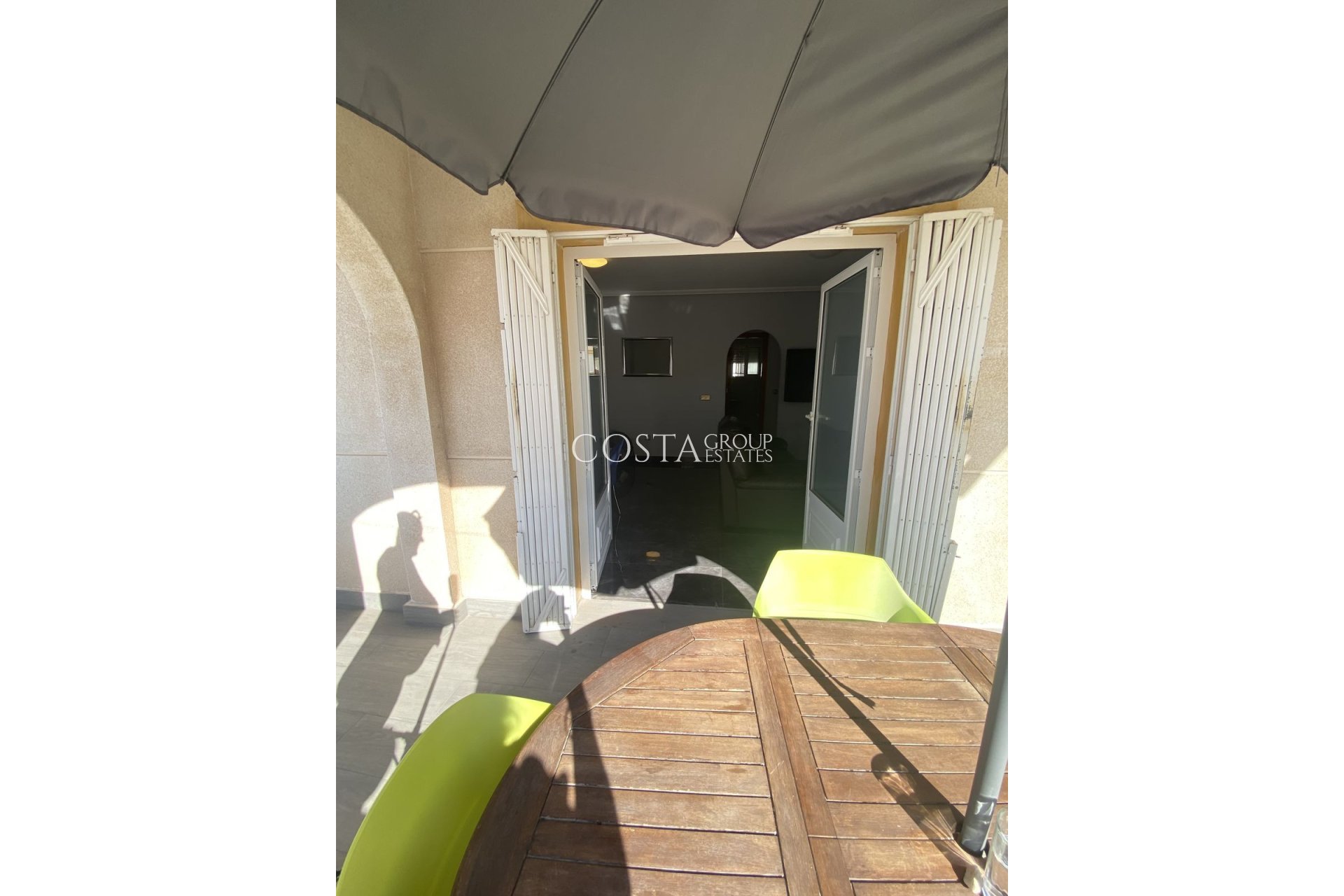 Revente - Villa -
Orihuela - La Zenia