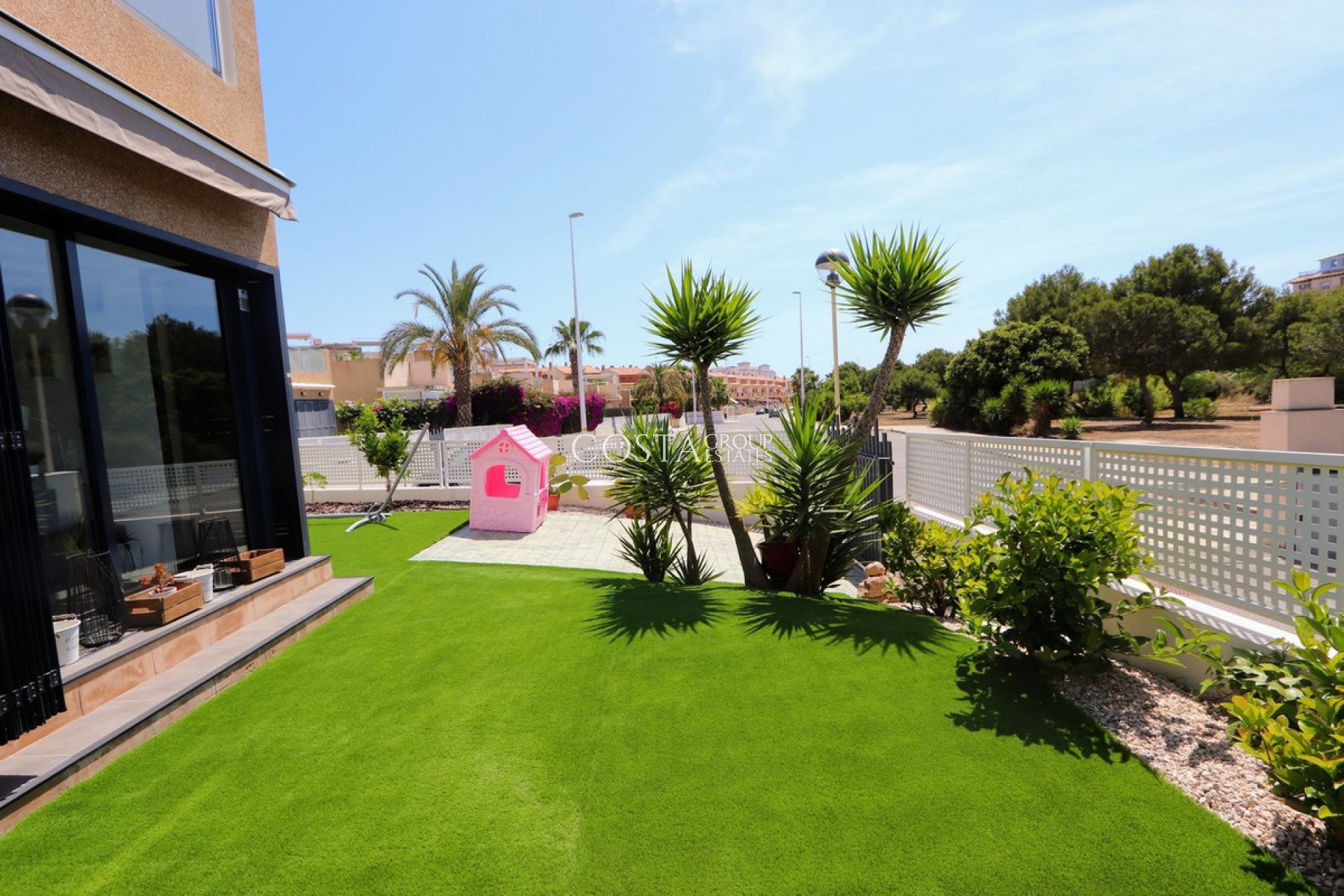 Revente - Villa -
Orihuela - La Zenia