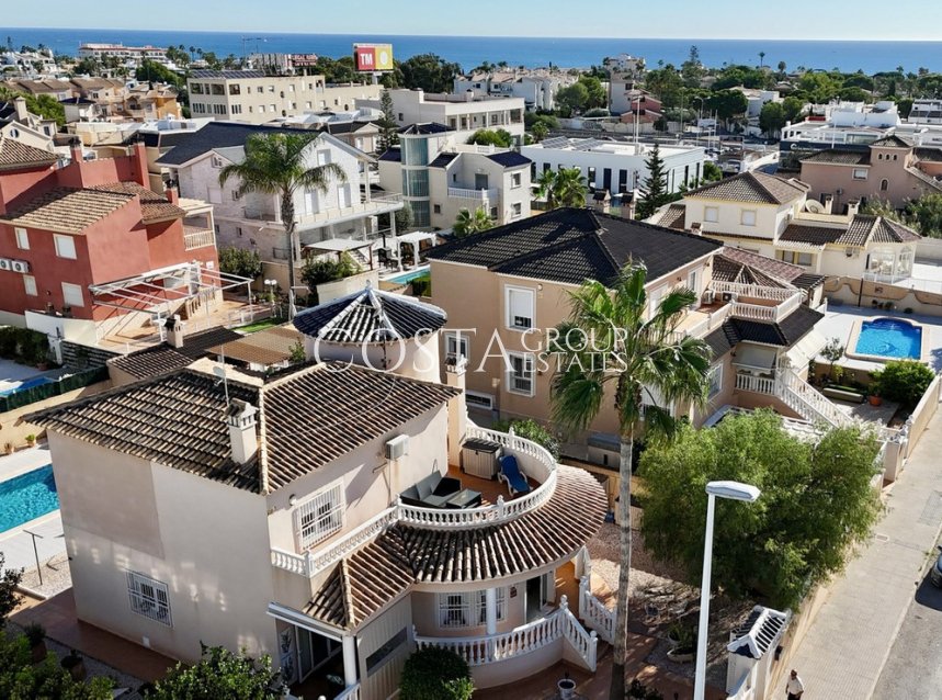 Revente - Villa -
Orihuela - La Zenia