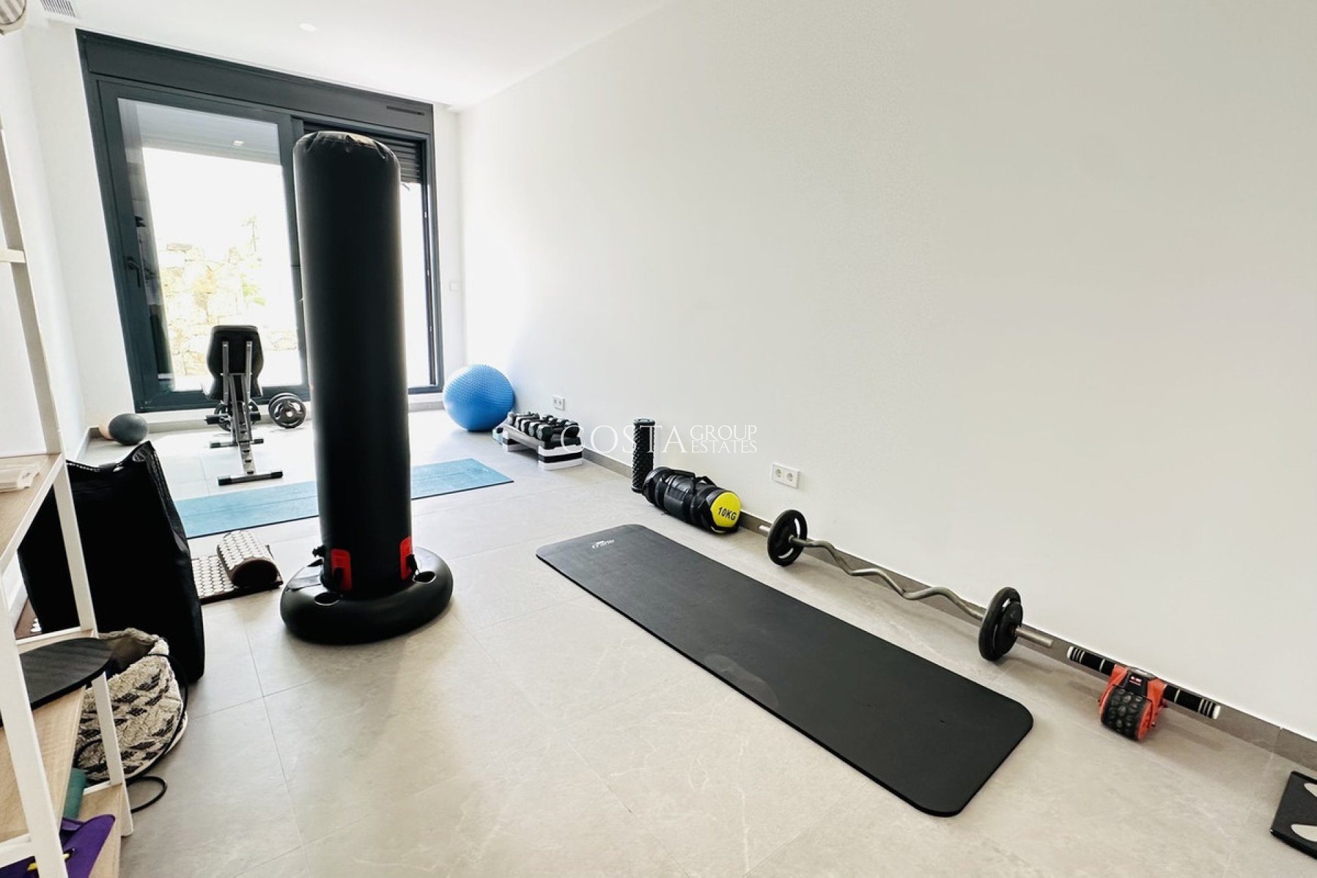 Revente - Villa -
Orihuela - Las Colinas Golf