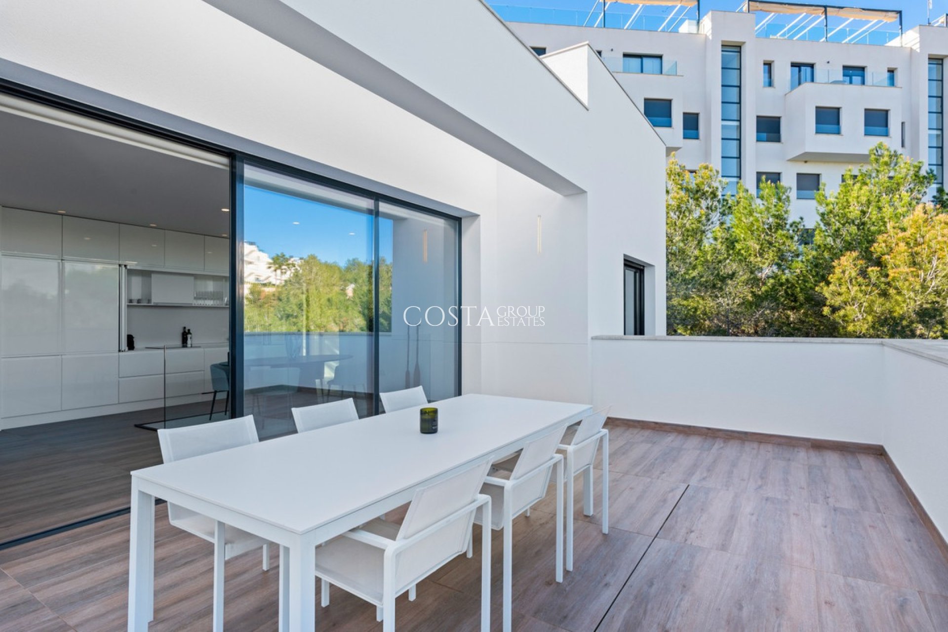 Revente - Villa -
Orihuela - Las Colinas Golf