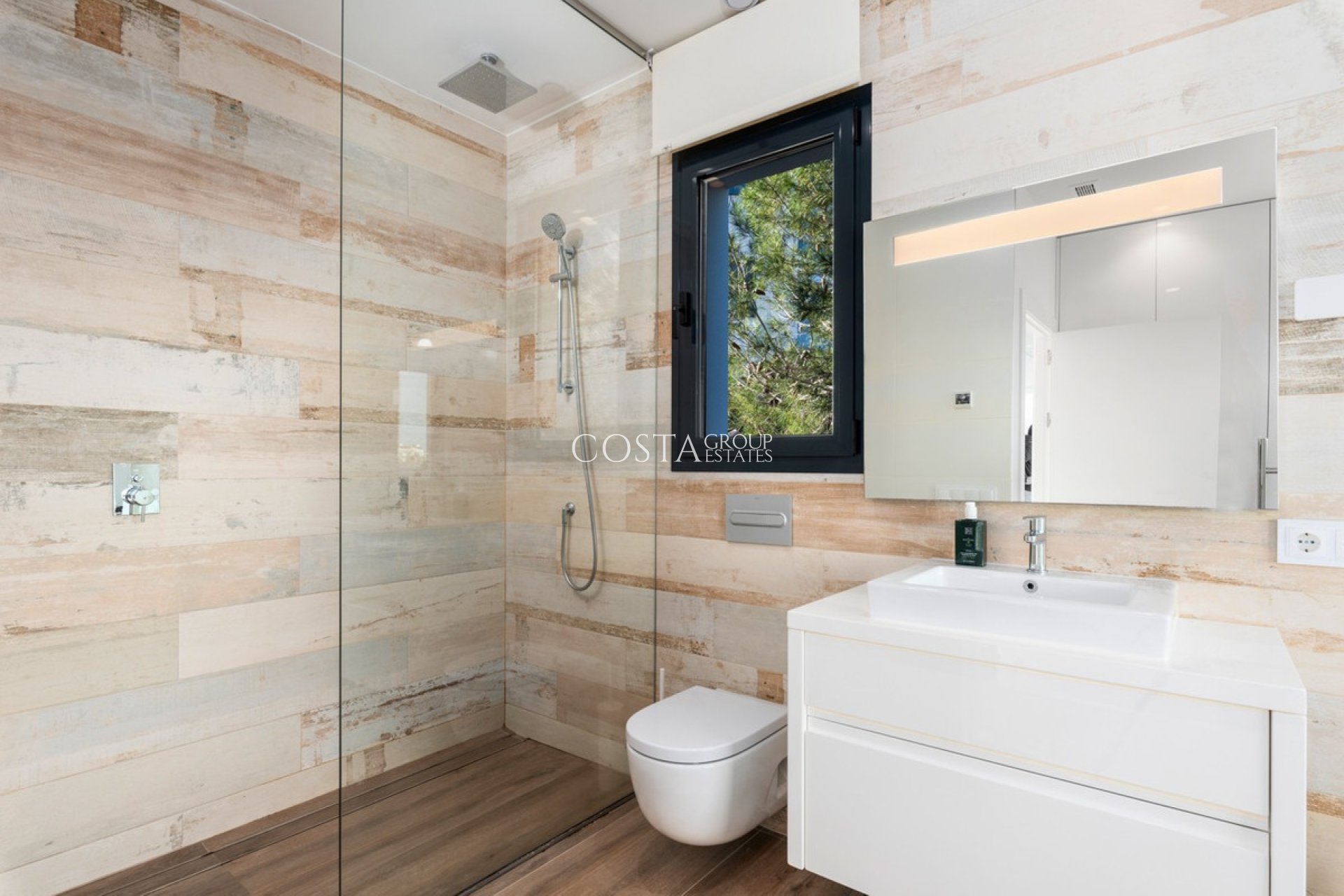 Revente - Villa -
Orihuela - Las Colinas Golf