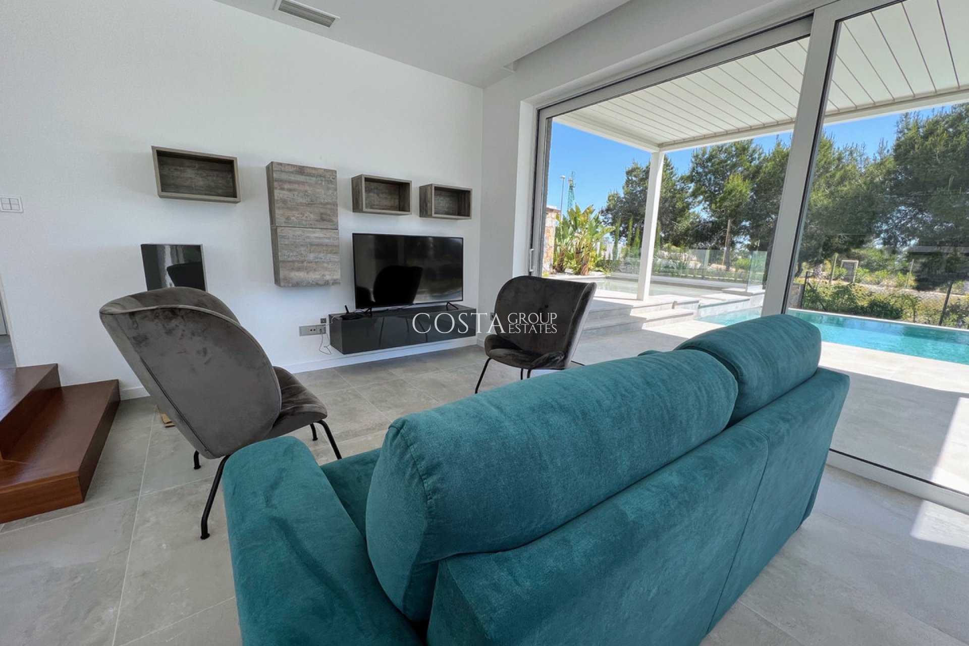 Revente - Villa -
Orihuela - Las Colinas Golf