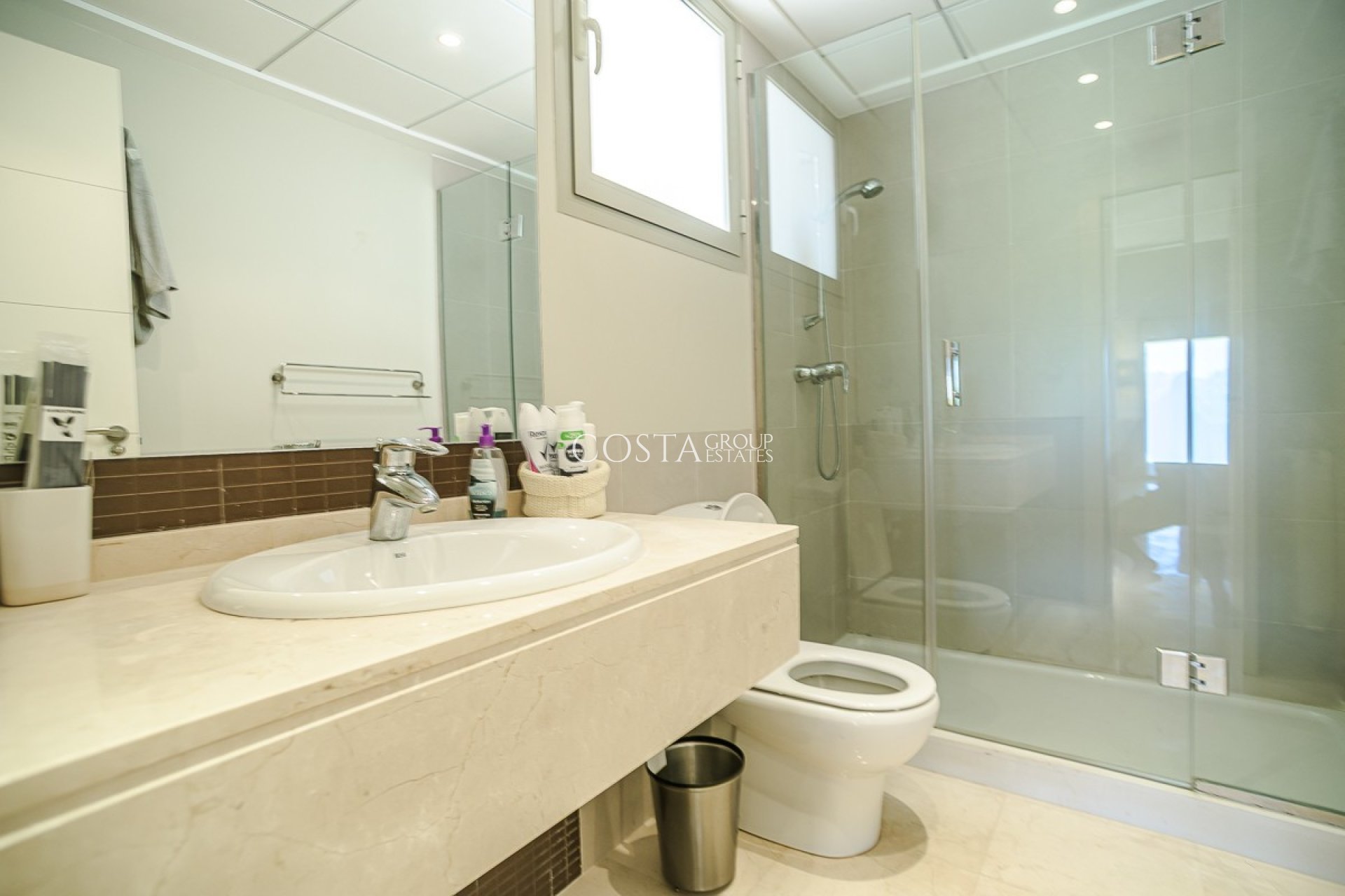 Revente - Villa -
Orihuela - Las Colinas Golf