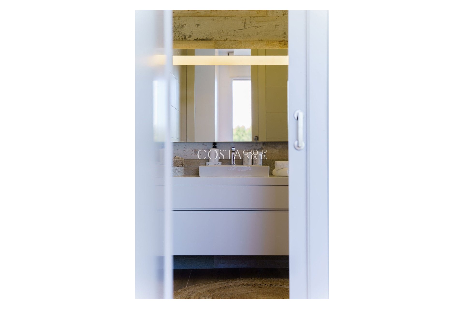 Revente - Villa -
Orihuela - Las Colinas Golf