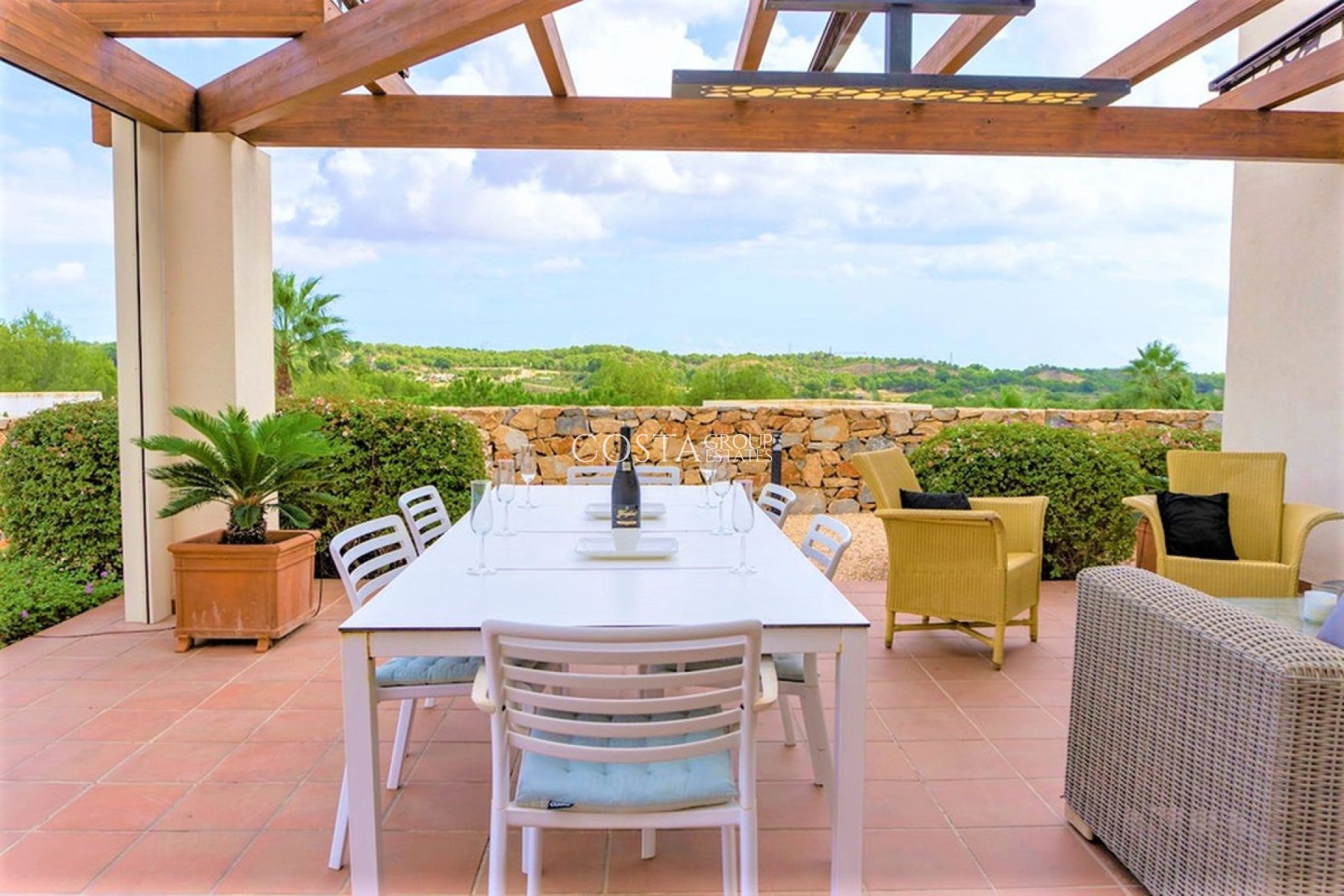 Revente - Villa -
Orihuela - Las Colinas Golf