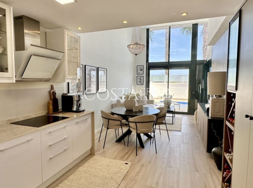 Revente - Villa -
Orihuela - Lomas de Cabo Roig