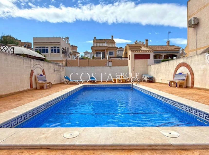 Revente - Villa -
Orihuela - Los Altos
