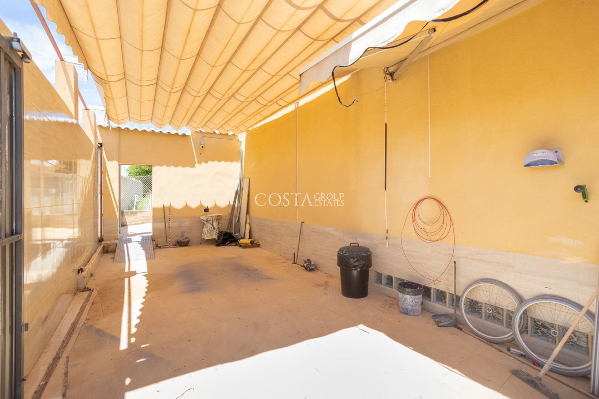 Revente - Villa -
Orihuela - Los Altos