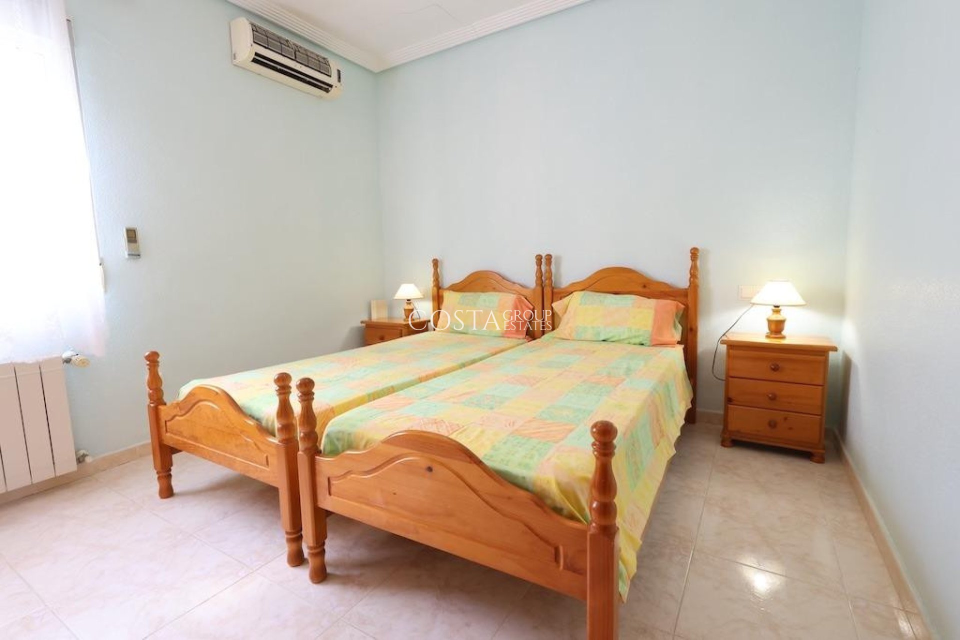 Revente - Villa -
Orihuela - Los Balcones