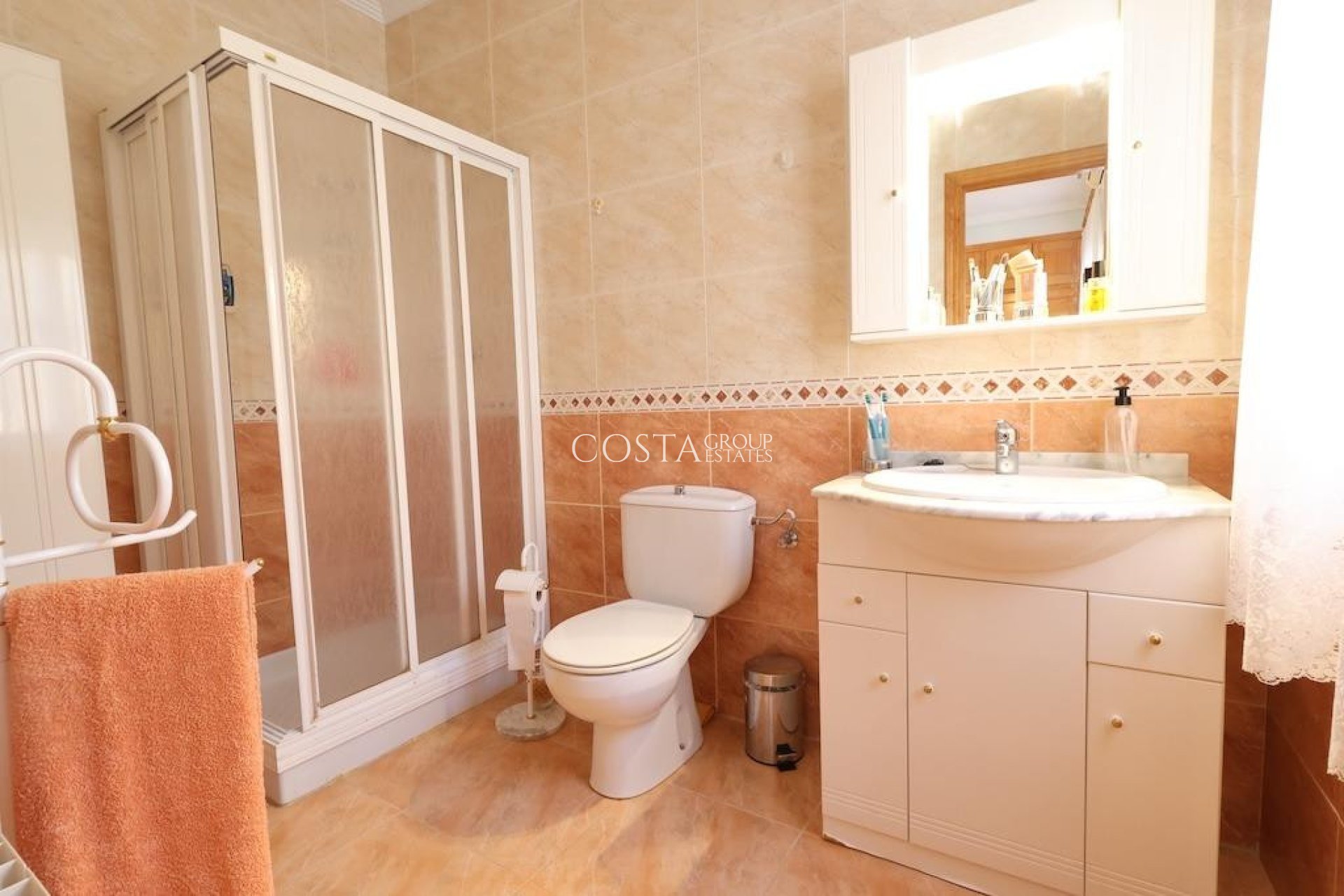 Revente - Villa -
Orihuela - Los Balcones