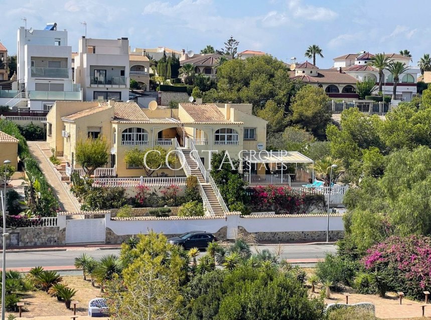 Revente - Villa -
Orihuela - Los Balcones