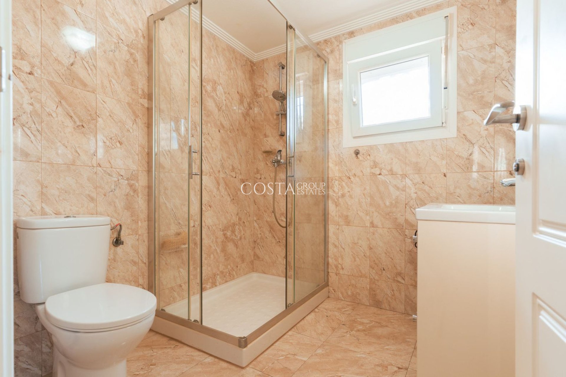 Revente - Villa -
Orihuela - Los Balcones