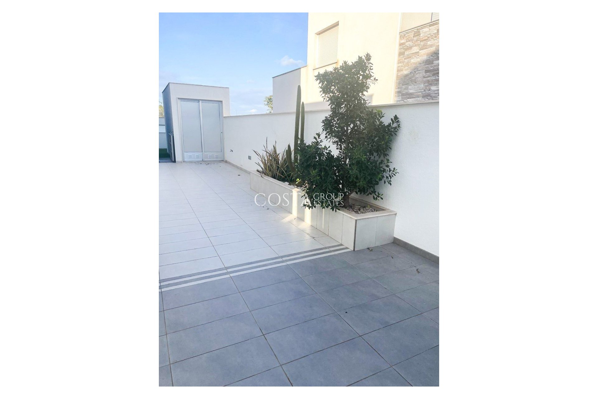 Revente - Villa -
Orihuela - Mil Palmeras
