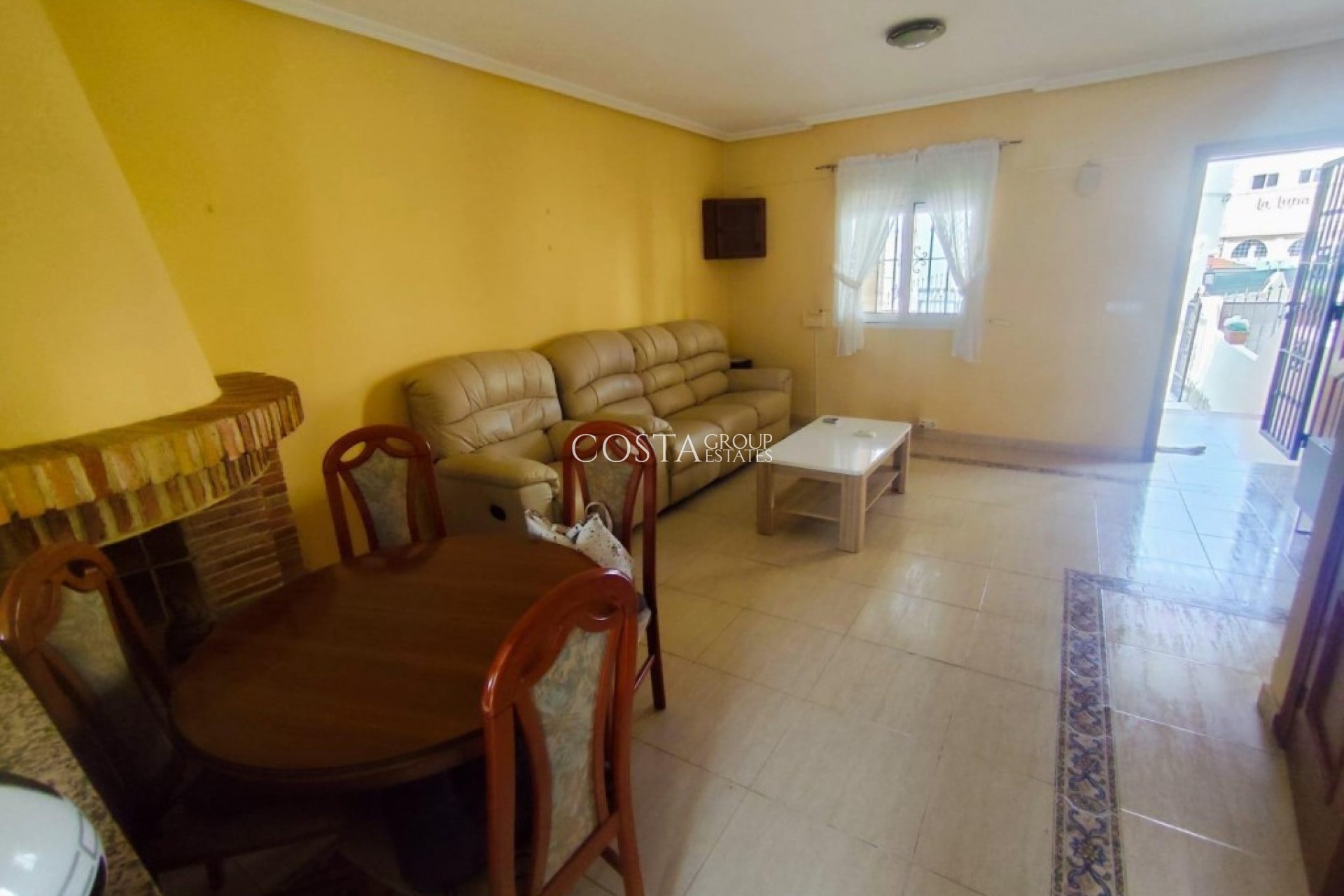 Revente - Villa -
Orihuela - Orihuela Costa