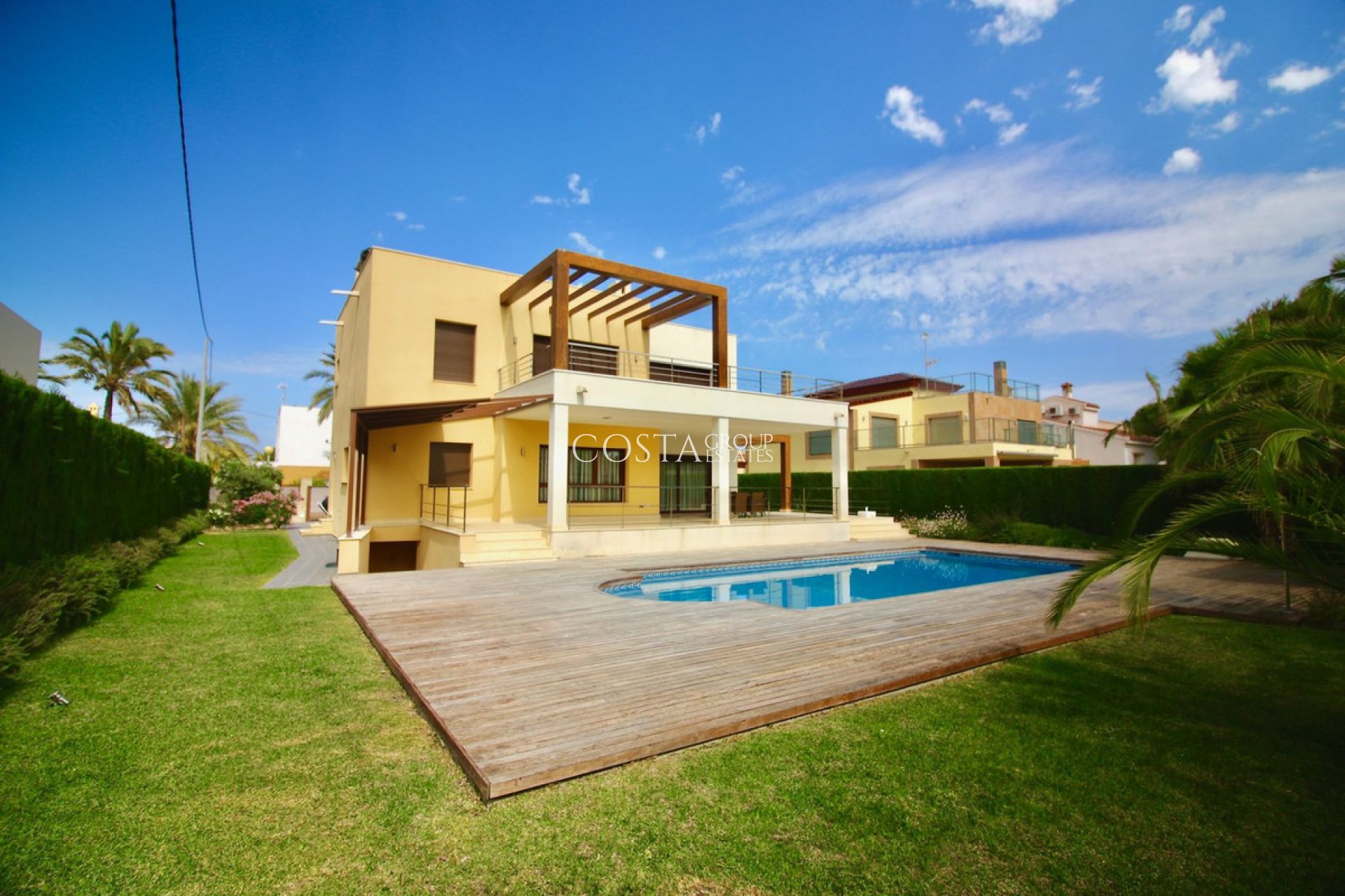Revente - Villa -
Orihuela - Orihuela Costa