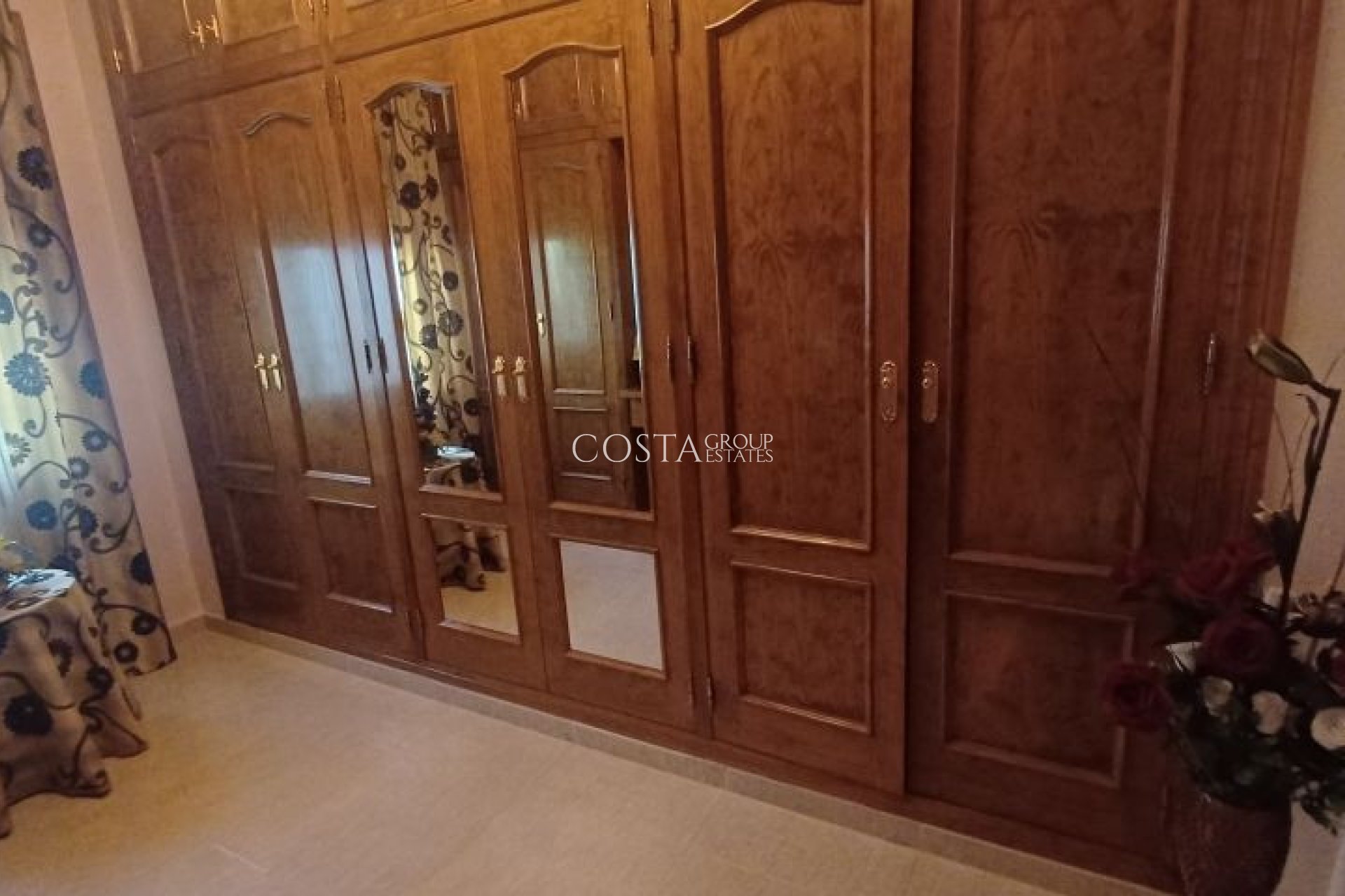 Revente - Villa -
Orihuela - Orihuela Costa