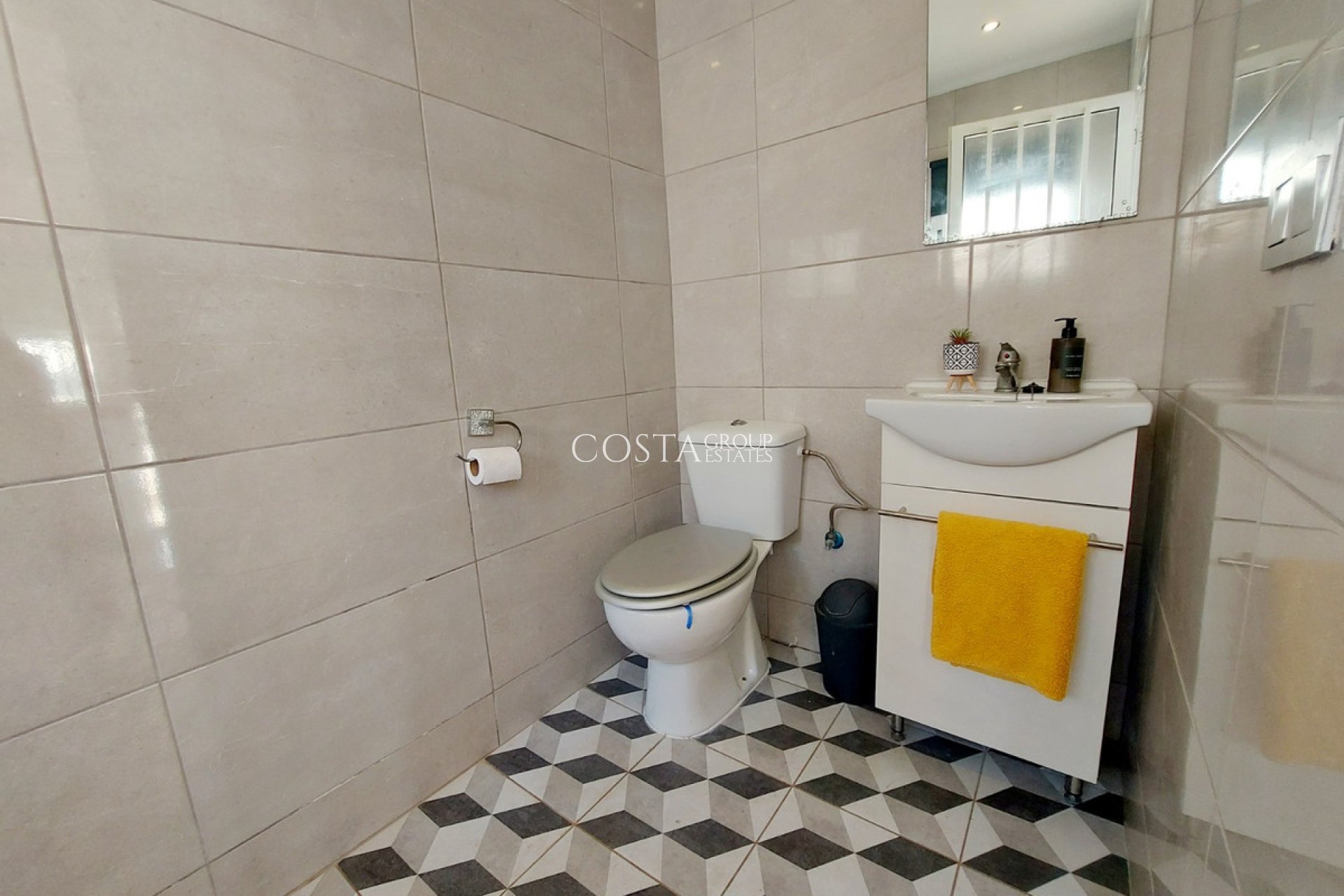 Revente - Villa -
Orihuela - Orihuela Costa