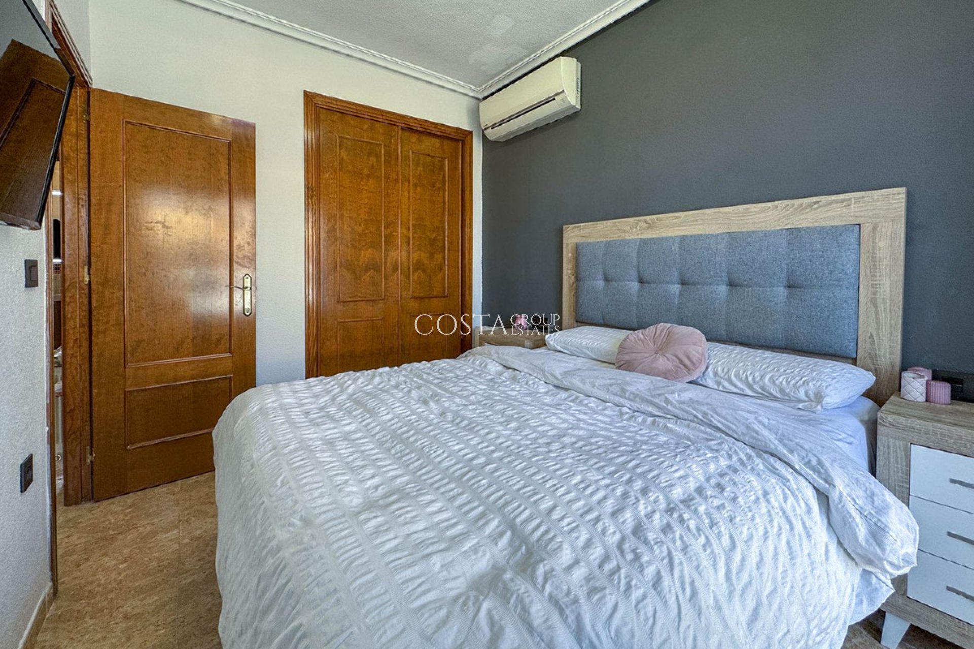 Revente - Villa -
Orihuela - Orihuela Costa