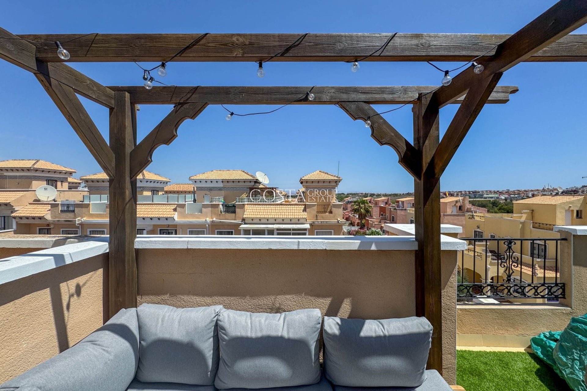 Revente - Villa -
Orihuela - Orihuela Costa