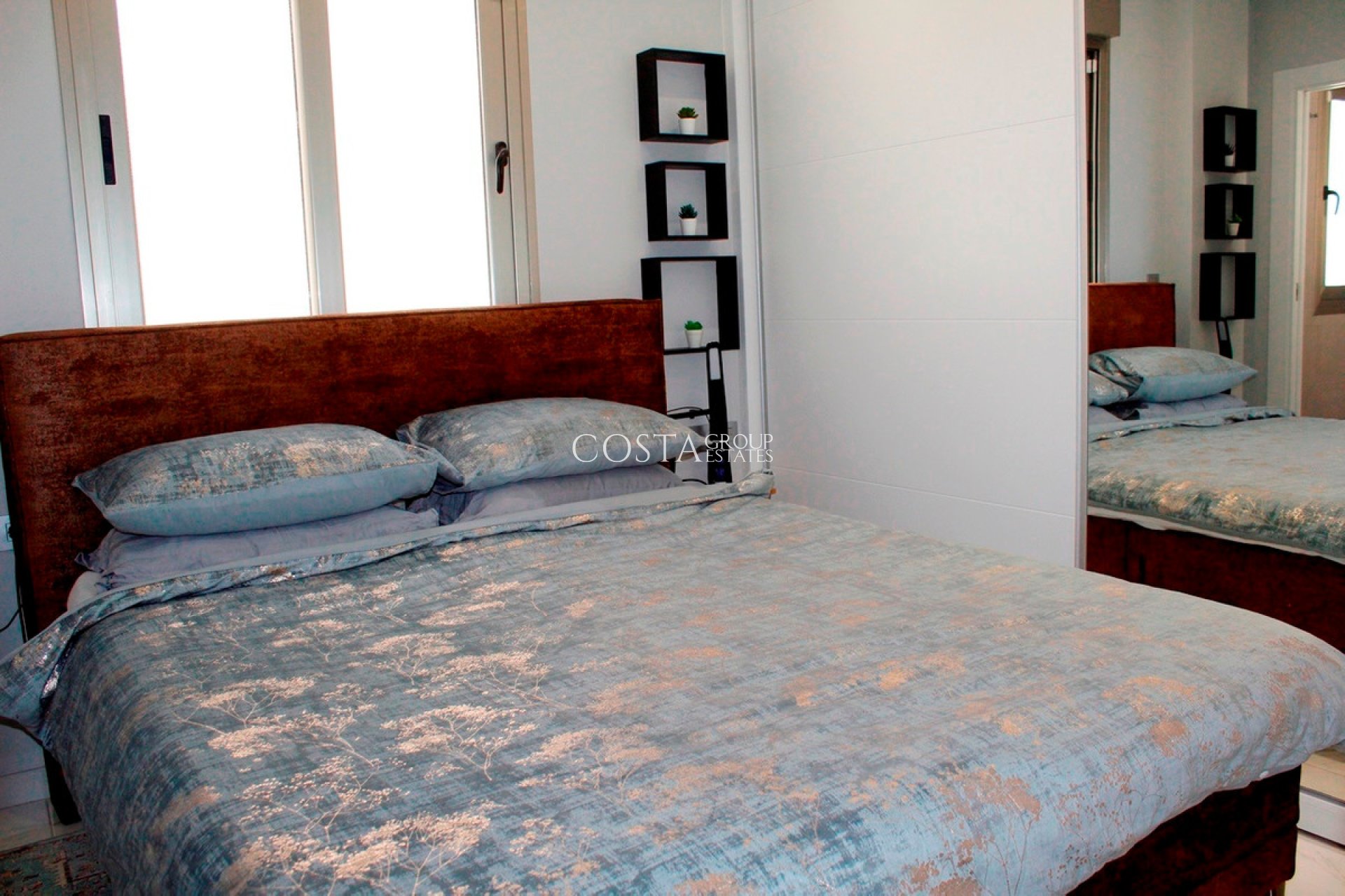 Revente - Villa -
Orihuela - Orihuela Costa