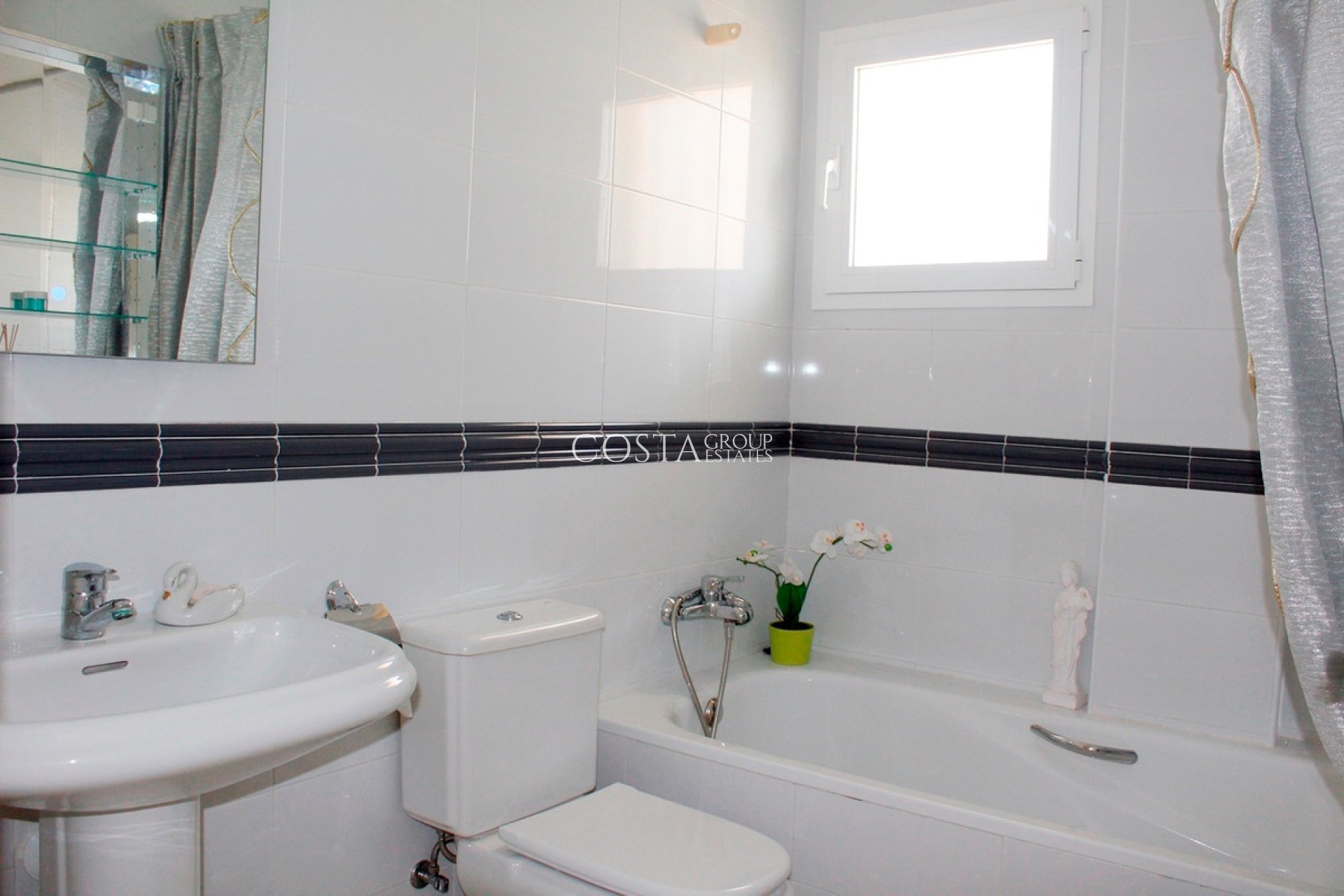 Revente - Villa -
Orihuela - Orihuela Costa