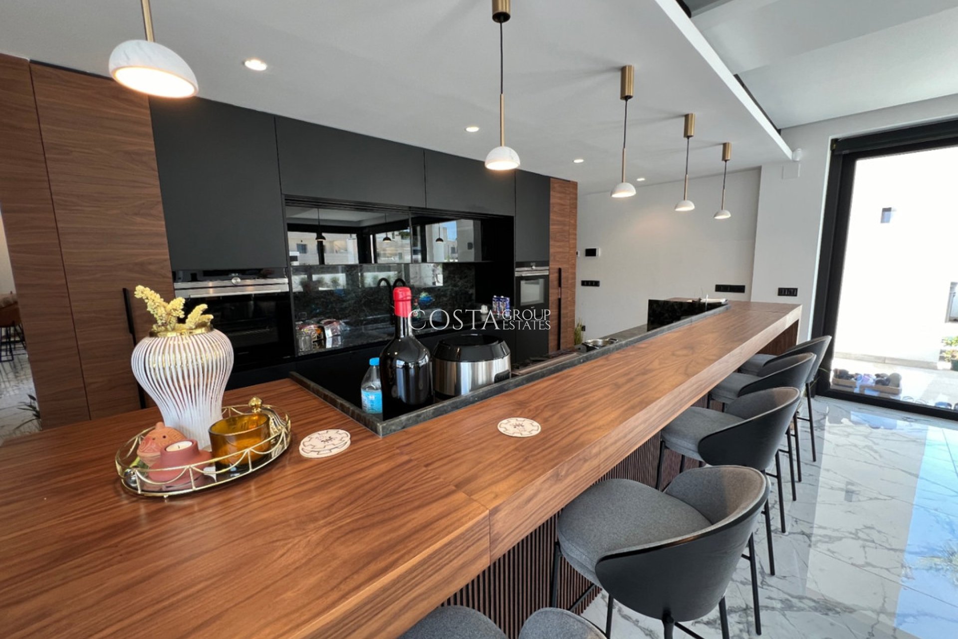 Revente - Villa -
Orihuela - Orihuela Costa