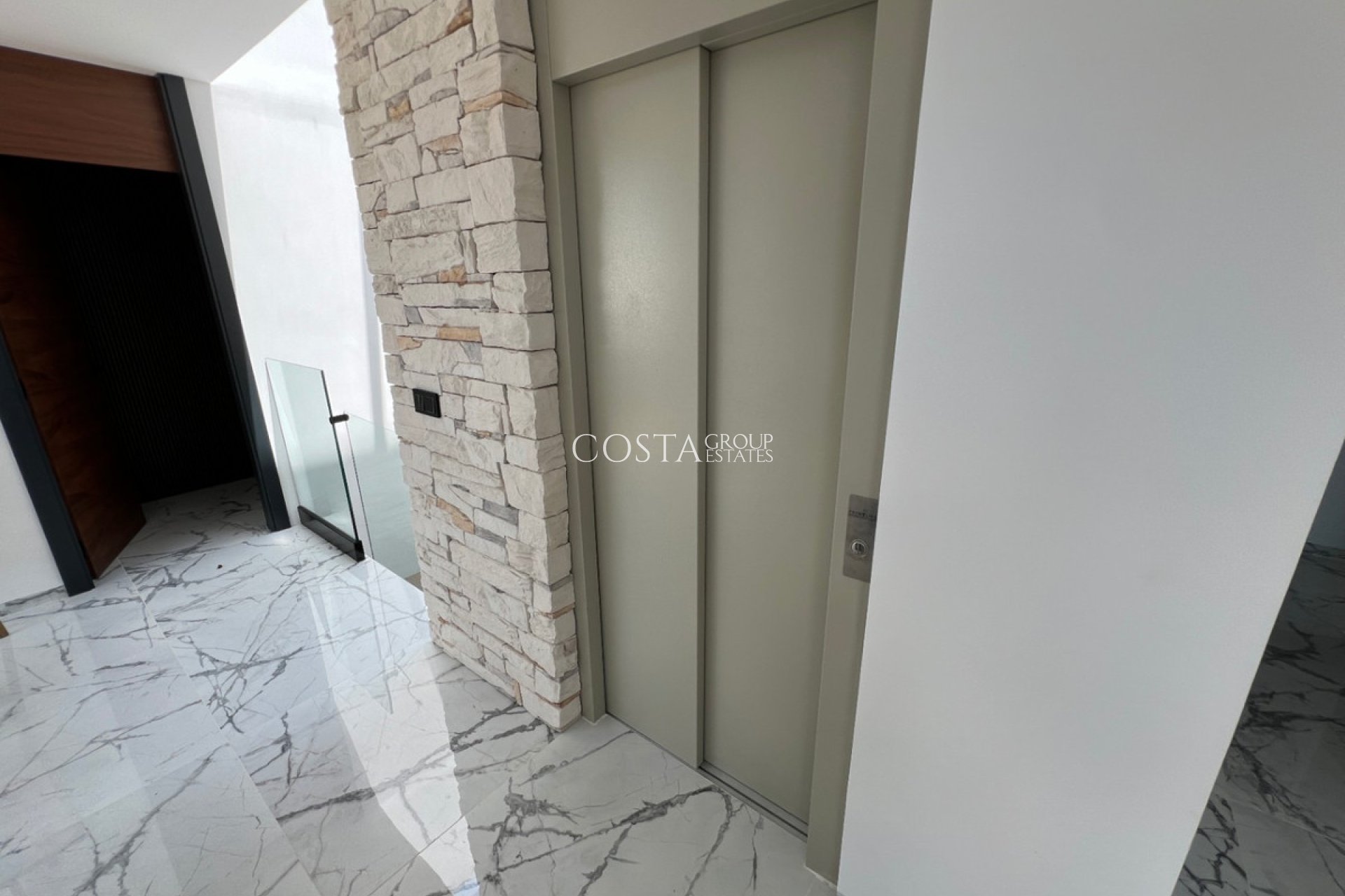 Revente - Villa -
Orihuela - Orihuela Costa