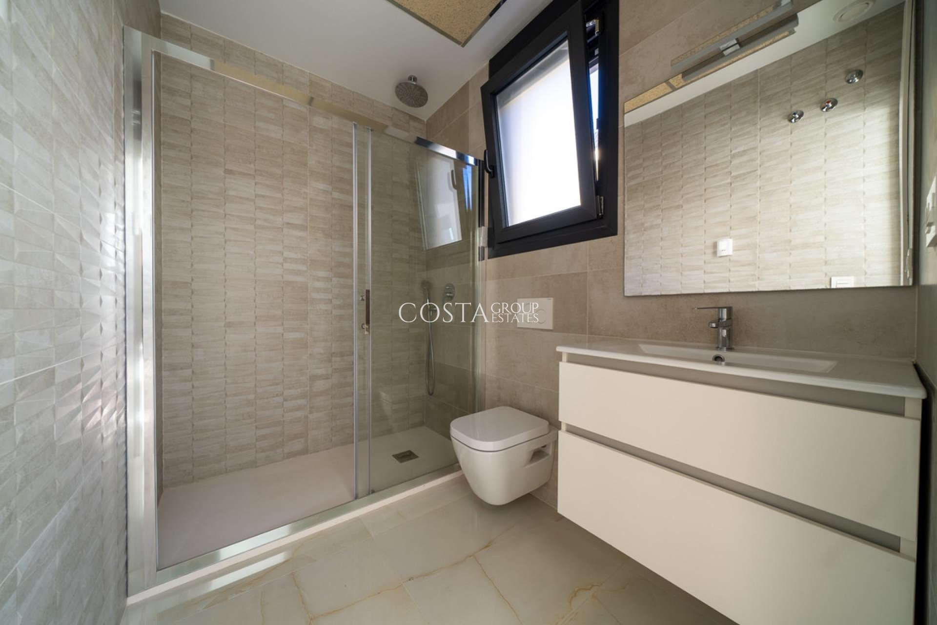 Revente - Villa -
Orihuela - Orihuela Costa