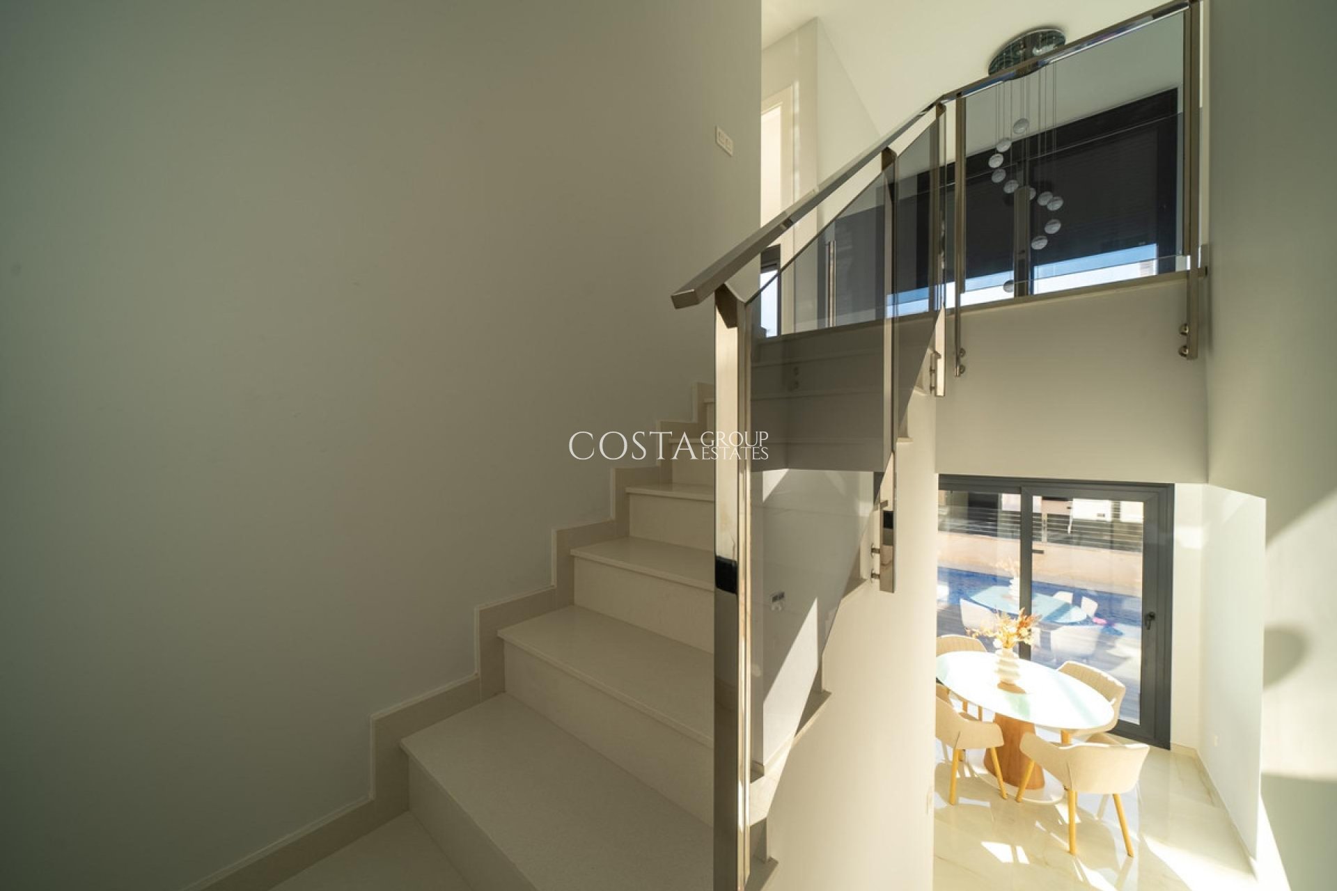 Revente - Villa -
Orihuela - Orihuela Costa