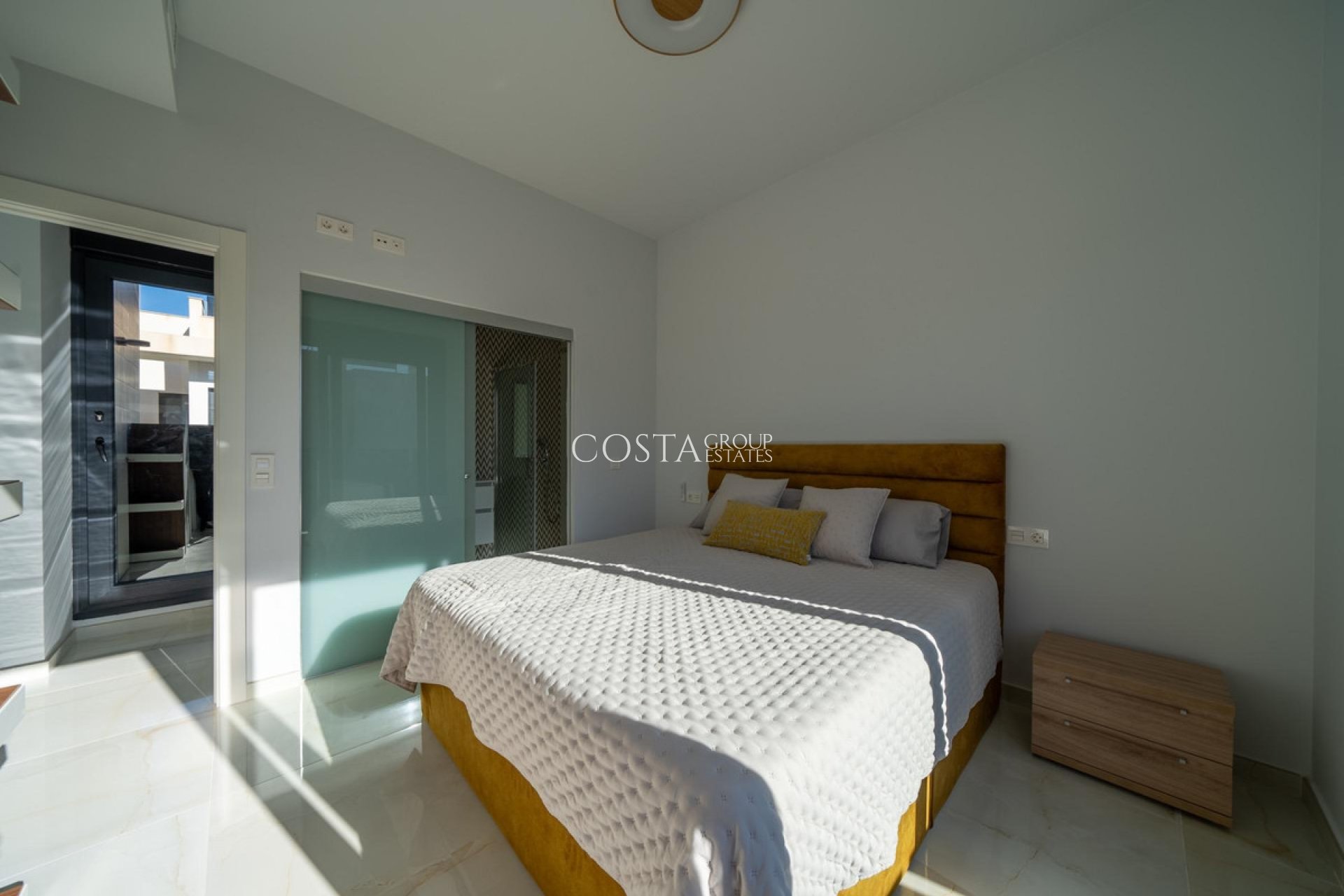 Revente - Villa -
Orihuela - Orihuela Costa