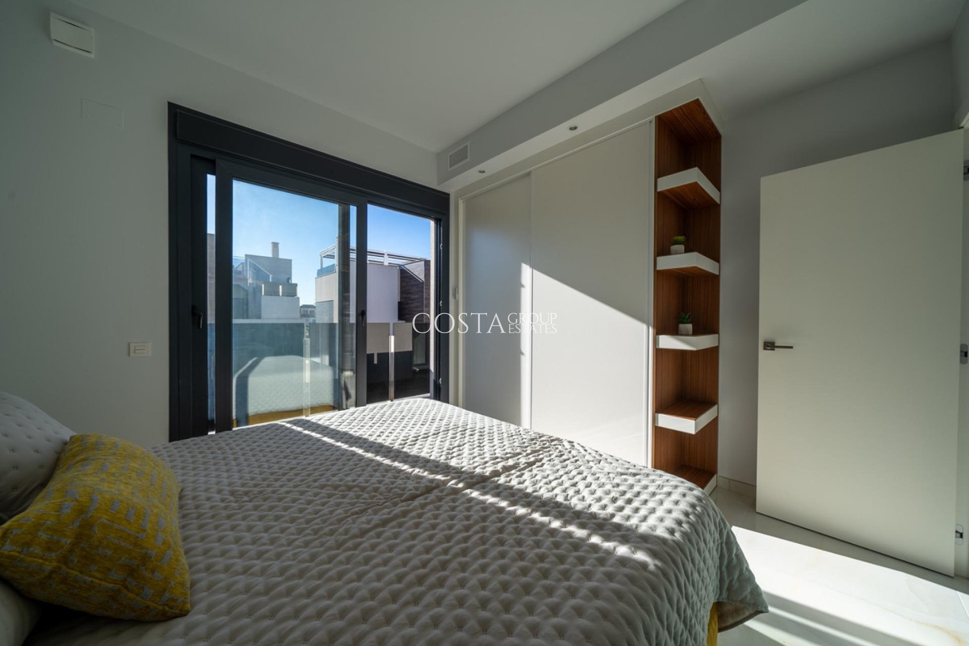 Revente - Villa -
Orihuela - Orihuela Costa